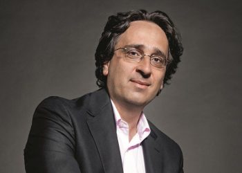 Παναγιώτης Ροϊλός: «Οι Δελφοί είναι “παγά λαλέουσα” και σήμερα»