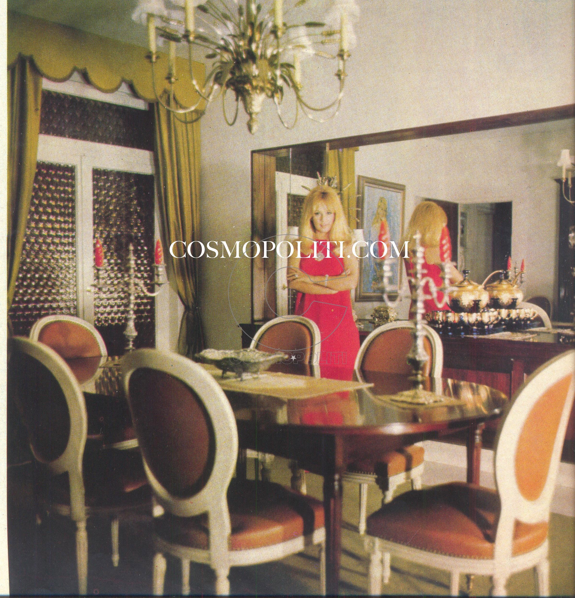 Divine Vintage Part 2! H Aλίκη Στα Σαλόνια Με τις Κούκλες!