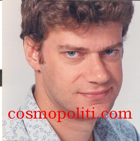 ΤΑΚΗΣ ΠΑΠΑΜΑΤΘΑΙΟΥ: Ο ΗΘΟΠΟΙΟΣ Με Τα Χίλια Πρόσωπα