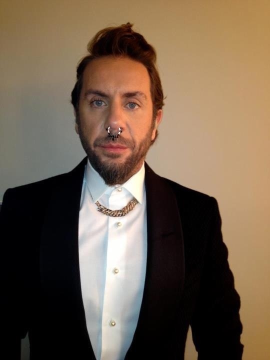 Μαζώ -Και Δεν Είμαι Καλά!