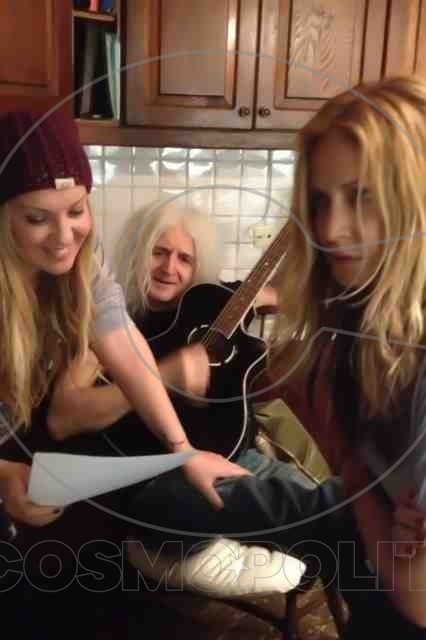 Επιτέλους Ξανά Μαζί!