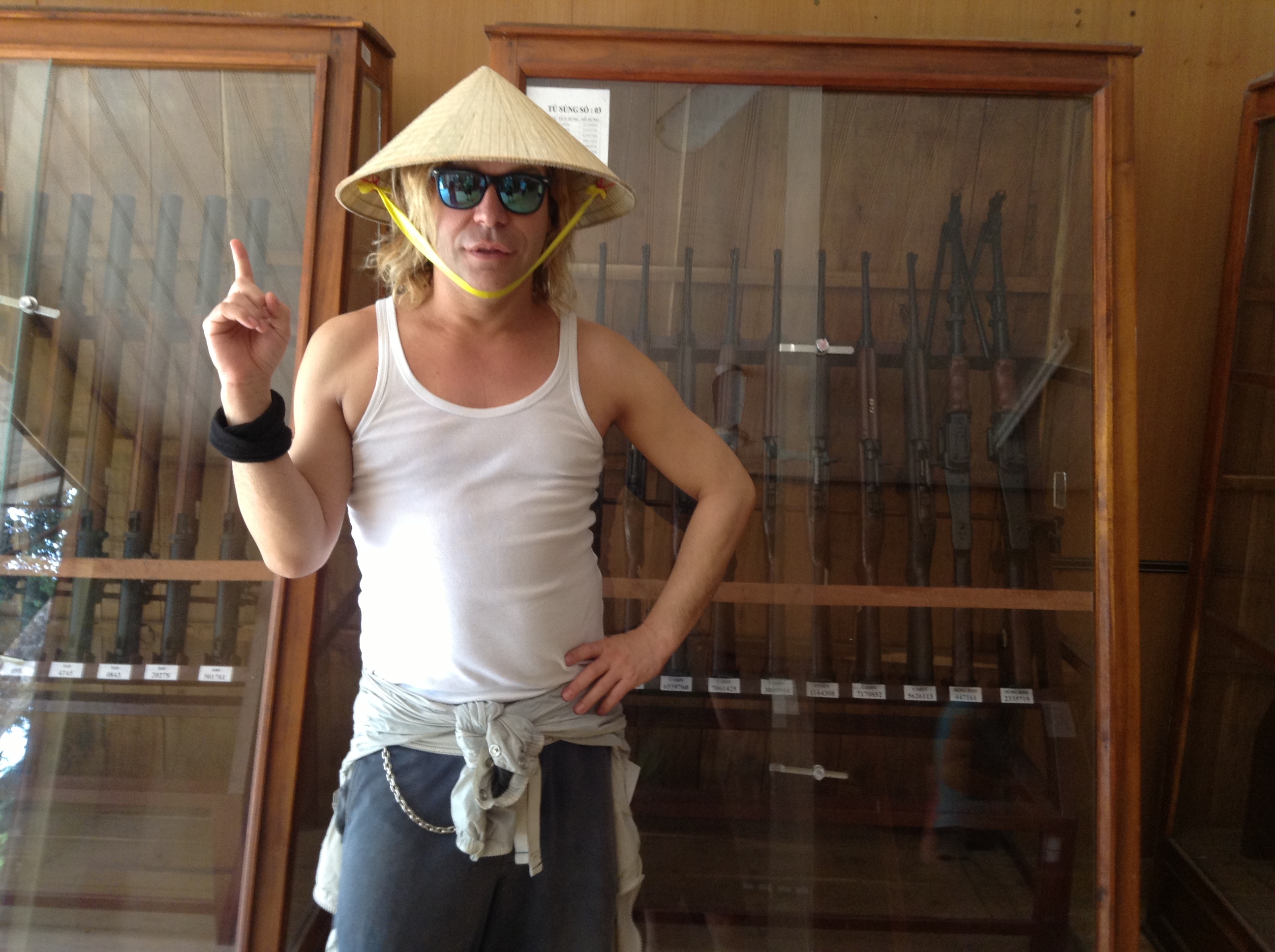 Fun Snapshots! Ο Τρύφωνας στην Ασία!