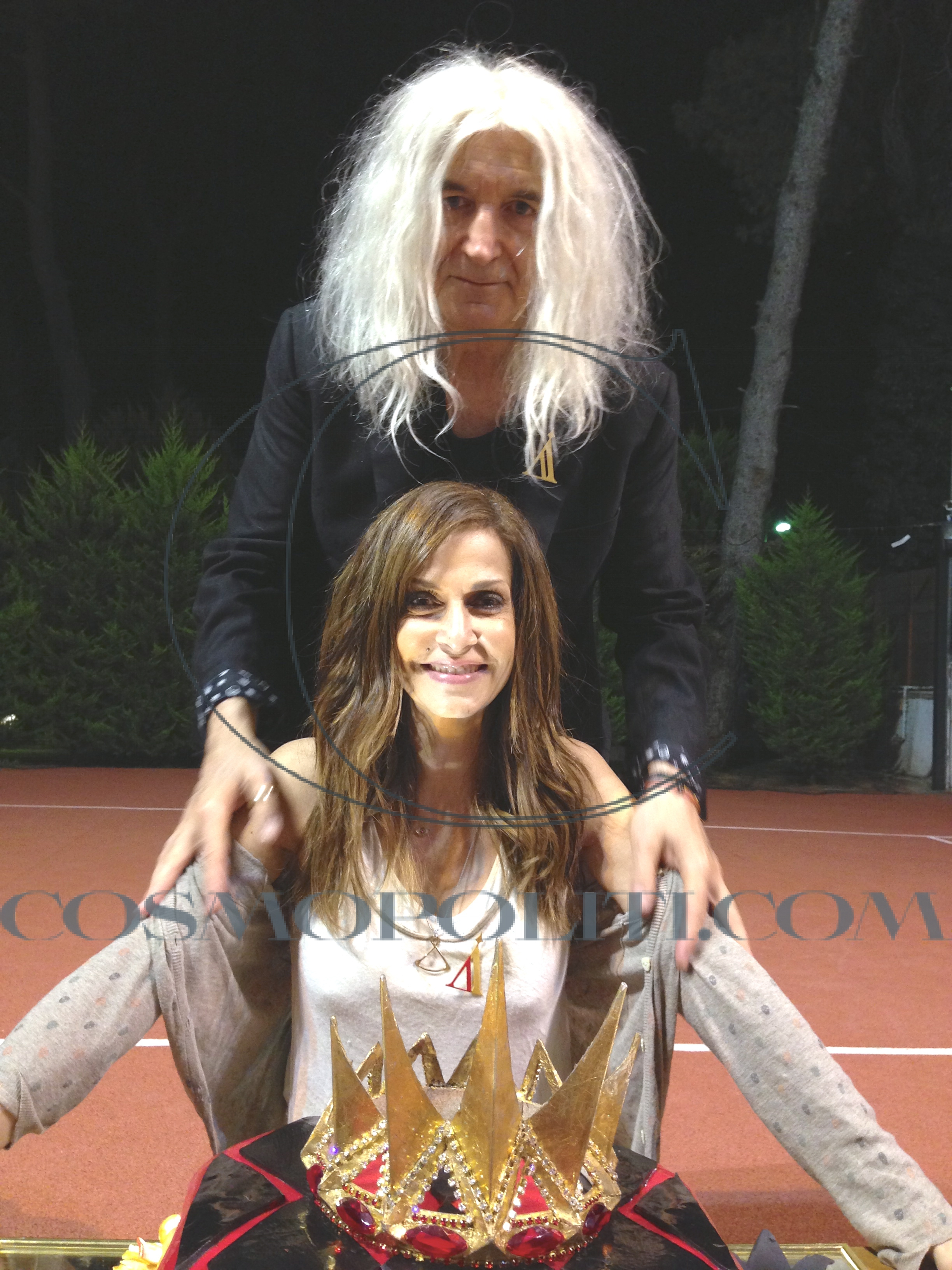 CosmoApokleistical! Δαίμονες Πάρτυ στο Σπίτι της Άννας! Part 1