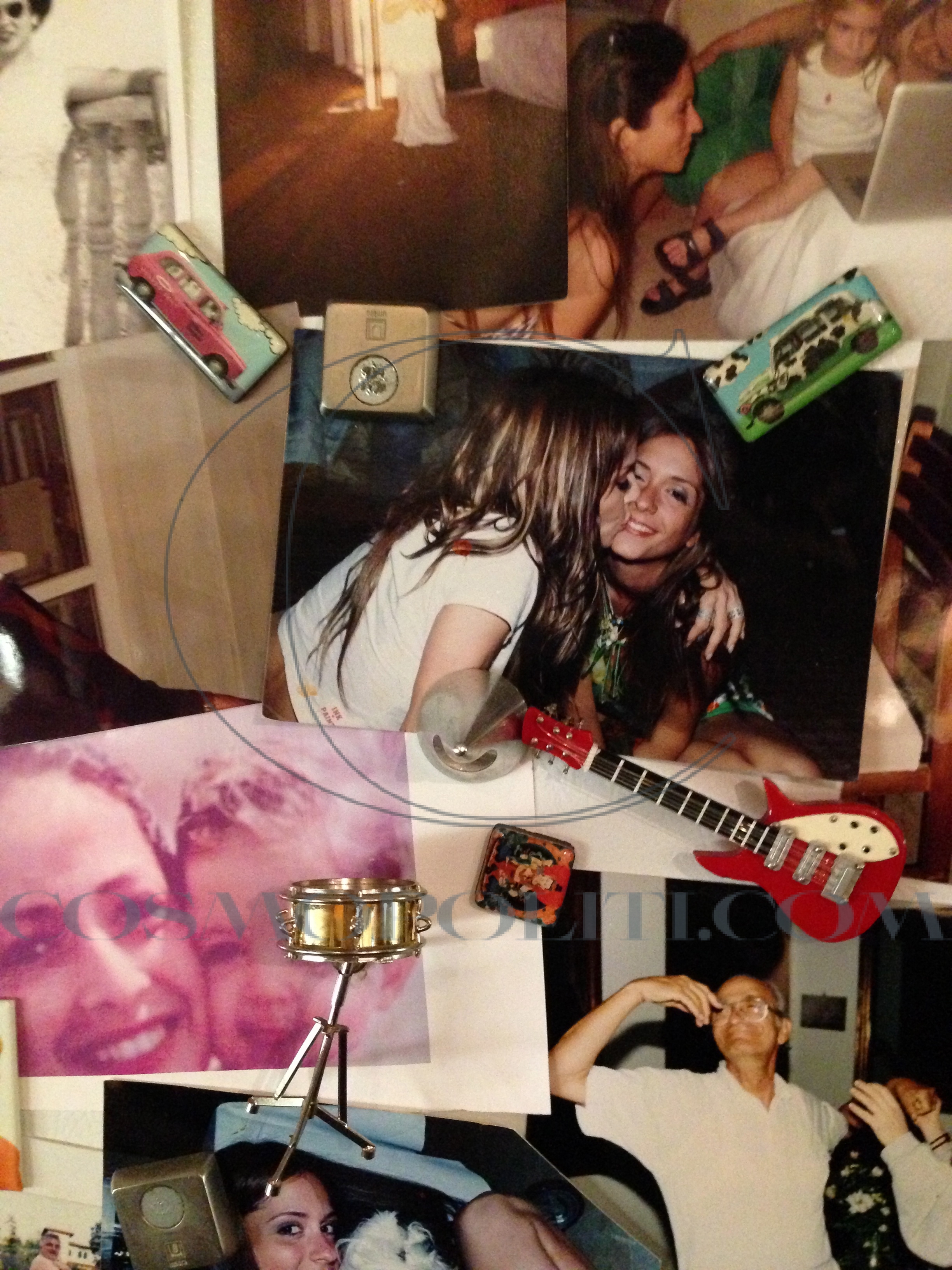 CosmoSpy: Μέσα στο Ψυγείο της Άννας!