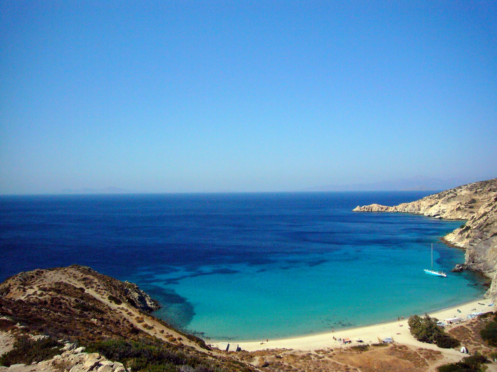 Γιόγκα στην Αμμο της Δονούσας