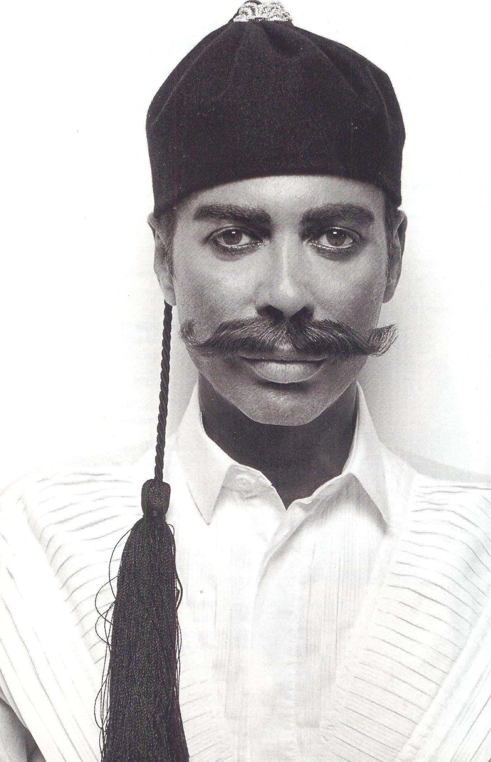 Ο Λάκης Γαβαλάς Π. Χ.!