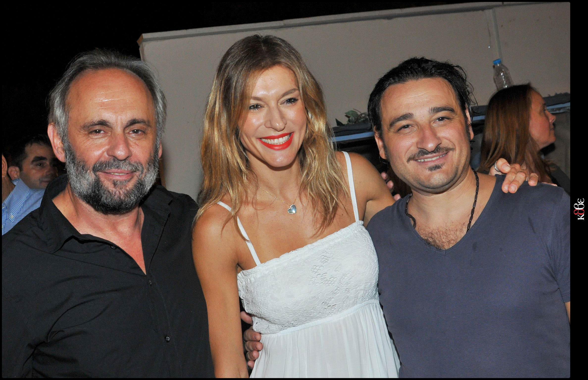 Χειροκροτήματα Για Την Ειρήνη