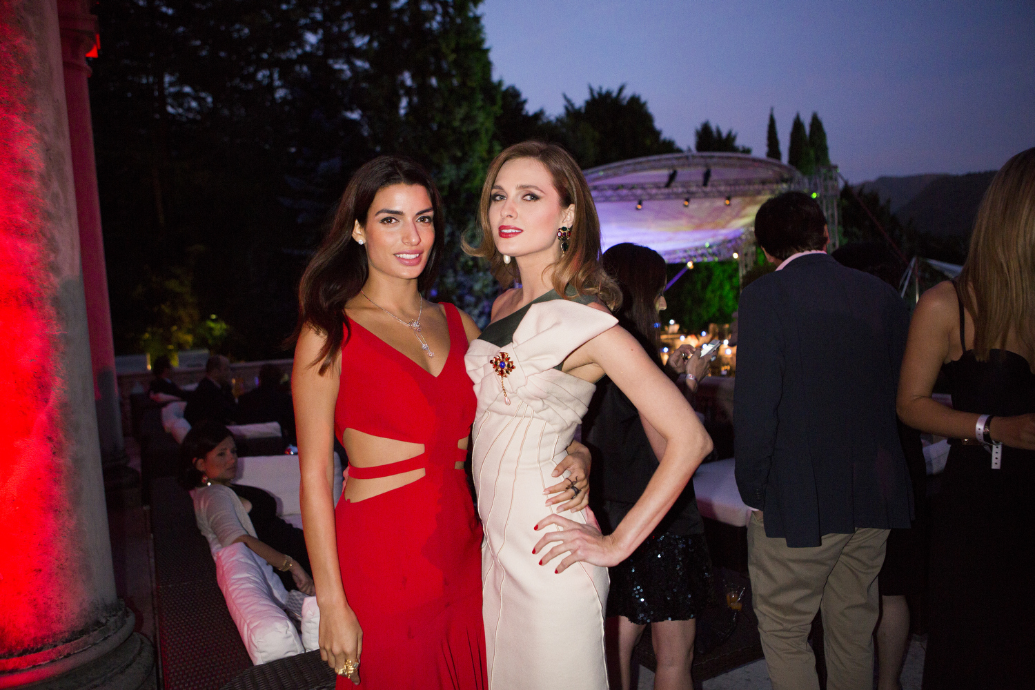 Σικίσιμο πάρτυ στις Ιταλικές Λίμνες