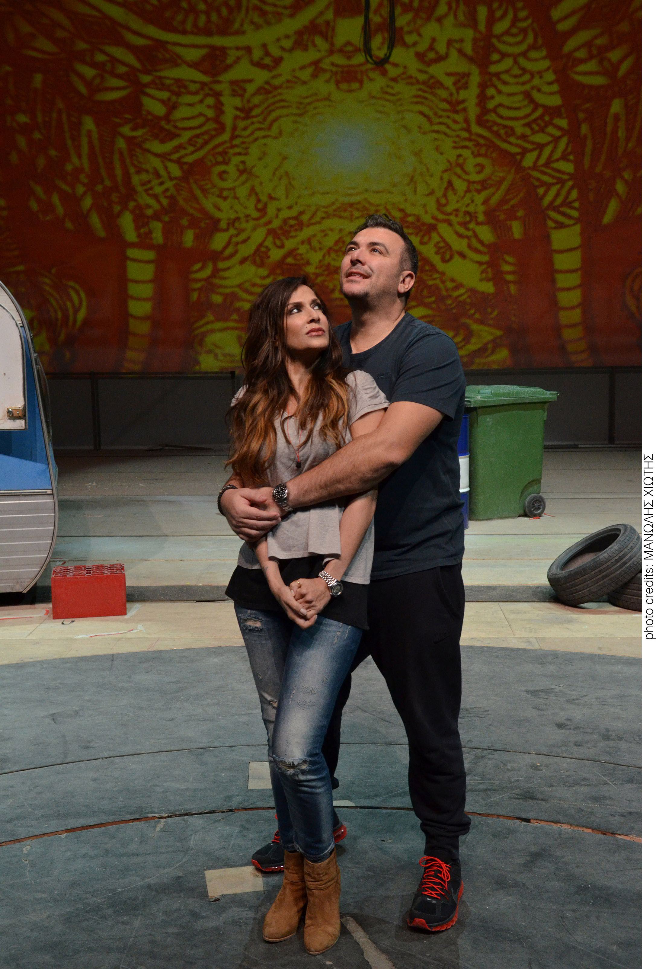 Ένα Ή Κανένα Στο Pantheon Theater