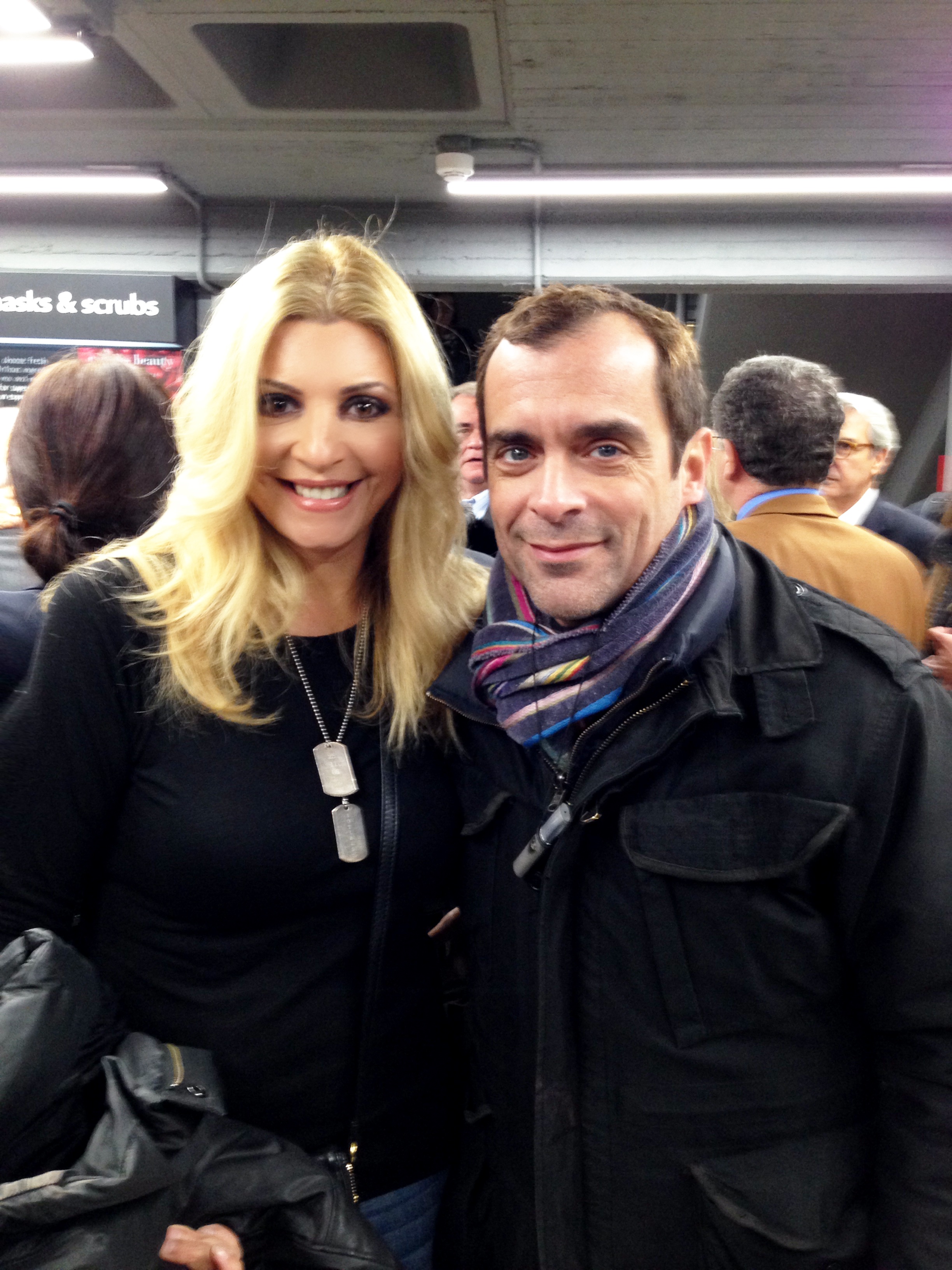 Mέλισσα Μέλισσα – Apivita Μέλι με Concept Γλυκύτατο!