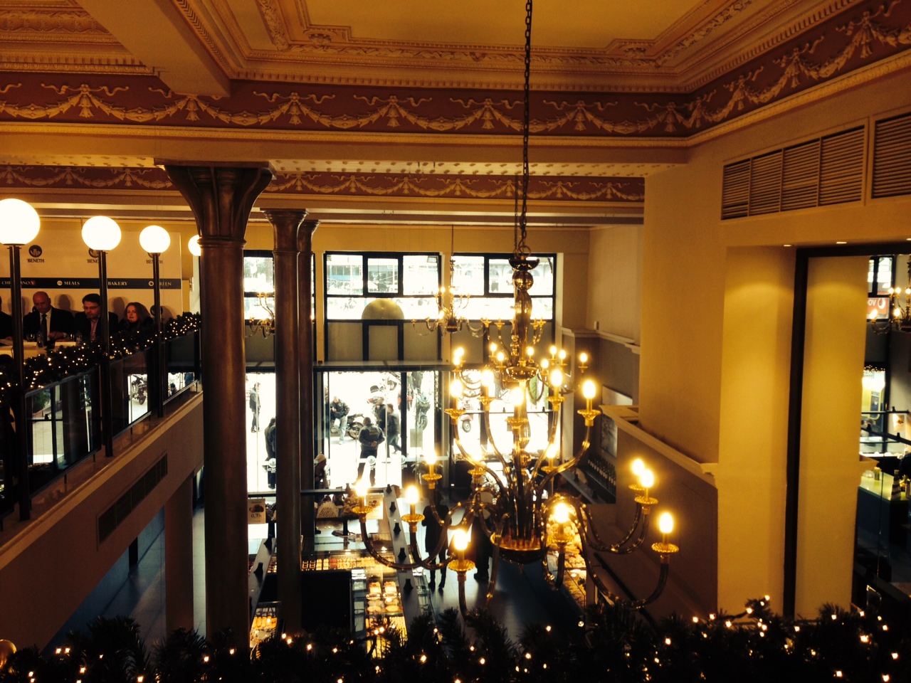 Η νέα ζωή του Νέον