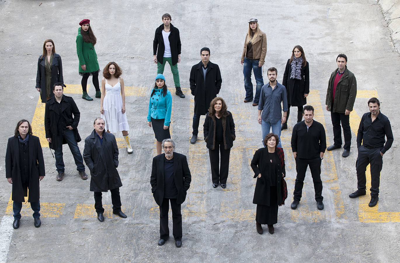 Ξημερώνει Κυριακή