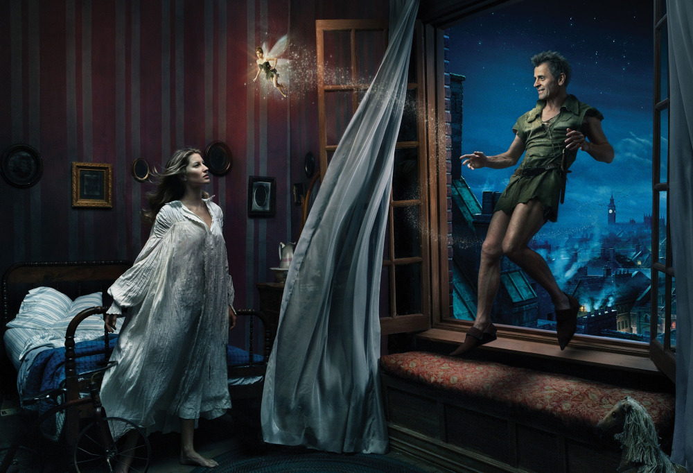disney-peter-pan-gisele-bundchen