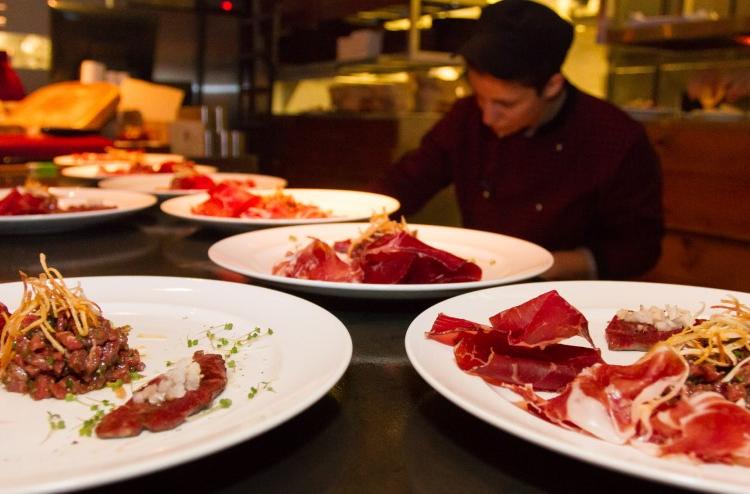 Cigar Dinner στο Vezene