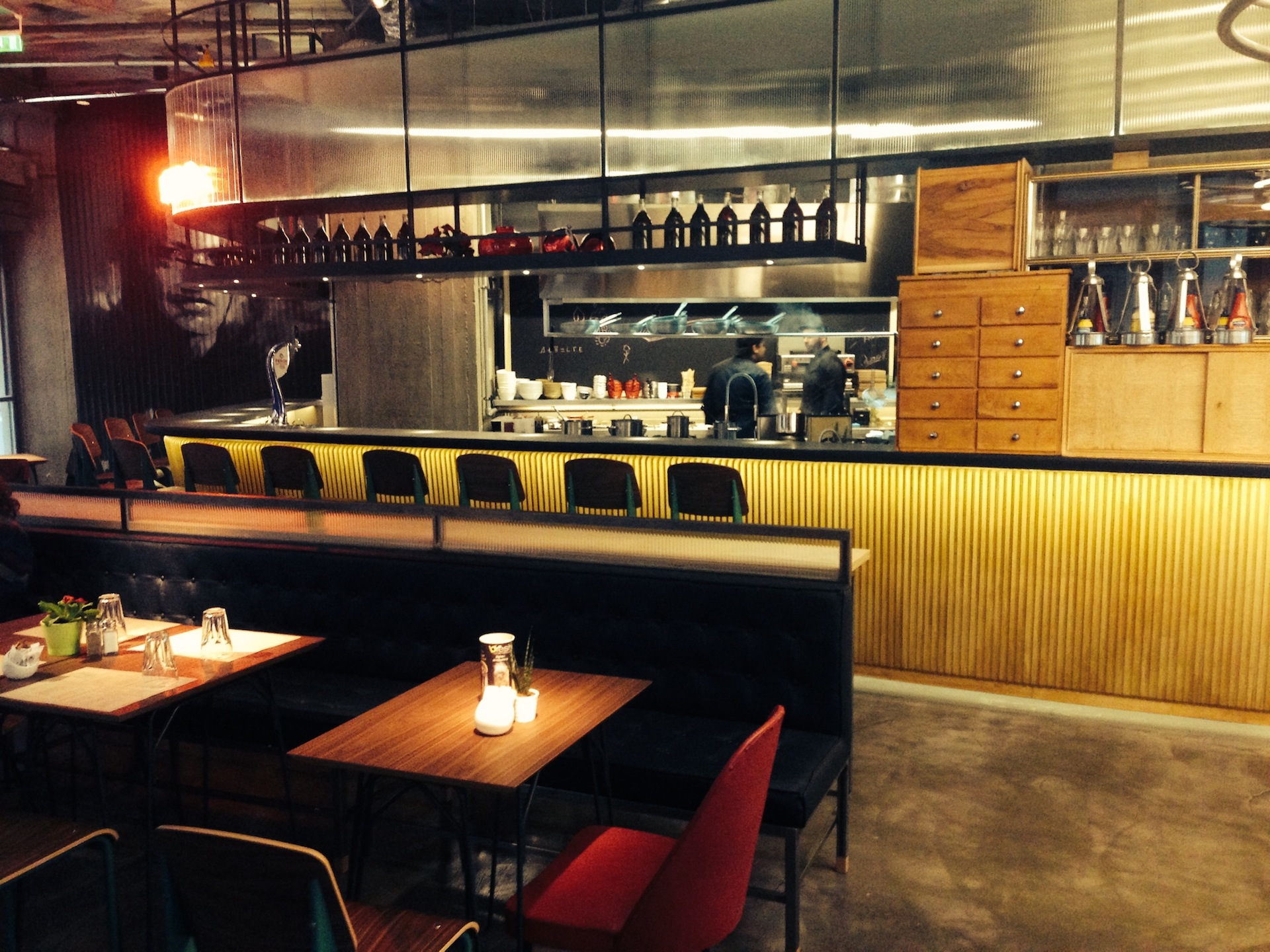 To εντυπωσιακότερο μαγαζί της Αθήνας