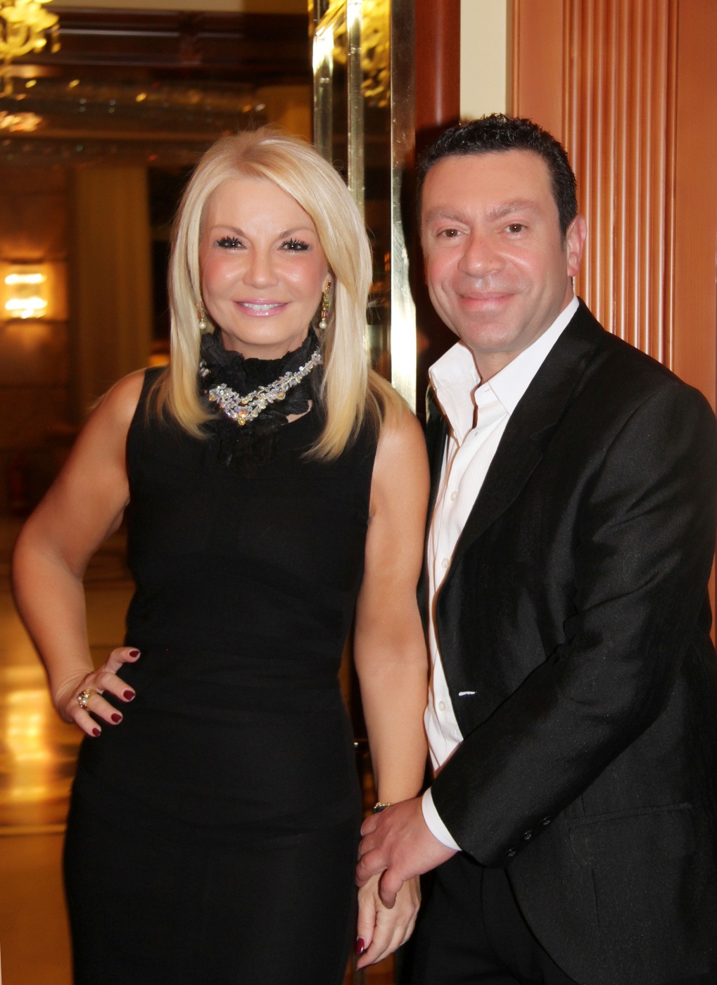 4 Σχεδιαστές Κοσμημάτων Μ.Α.Ζ.Ι