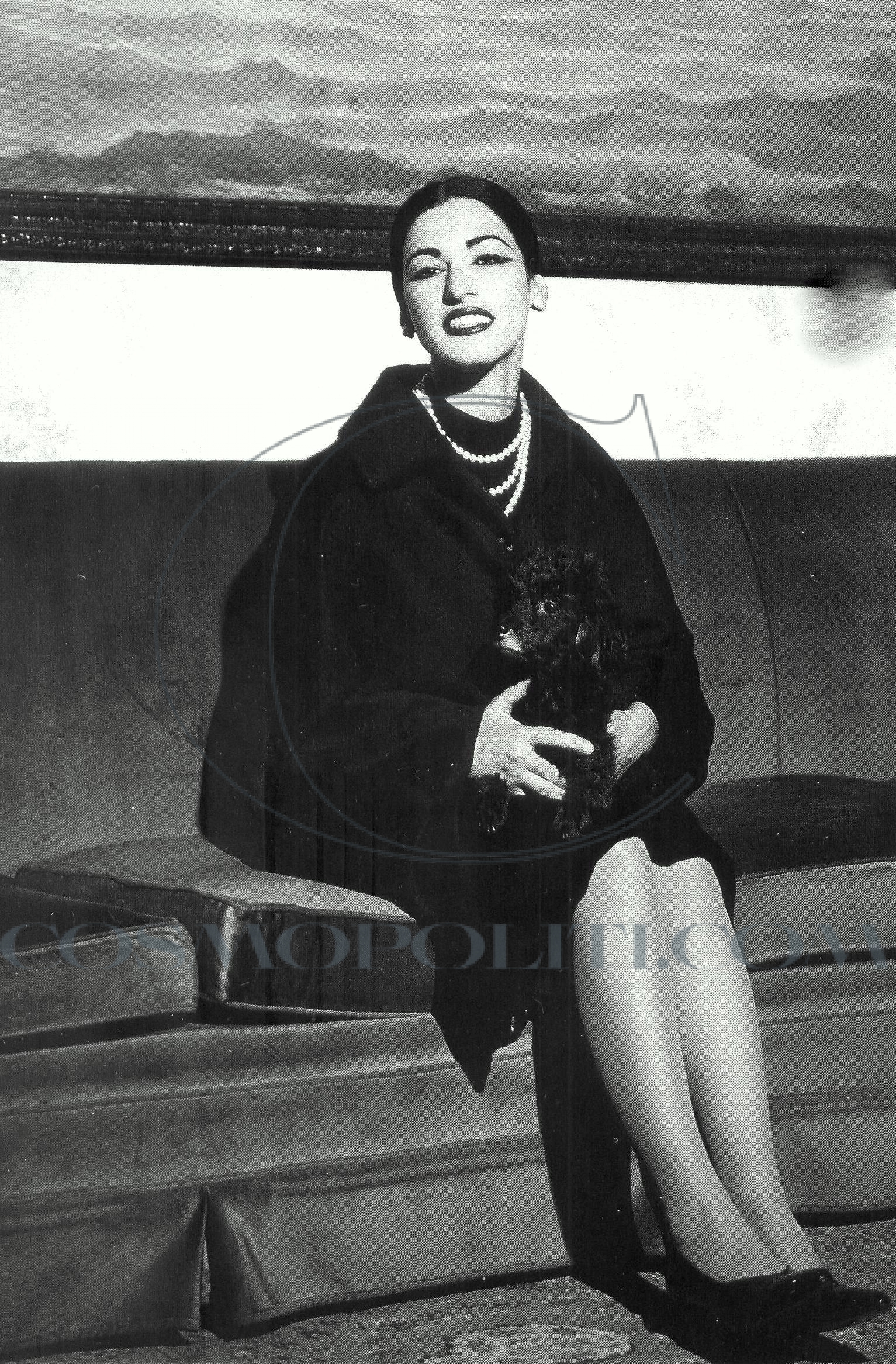 Κι Όμως Δεν Είναι Η Κάλλας!