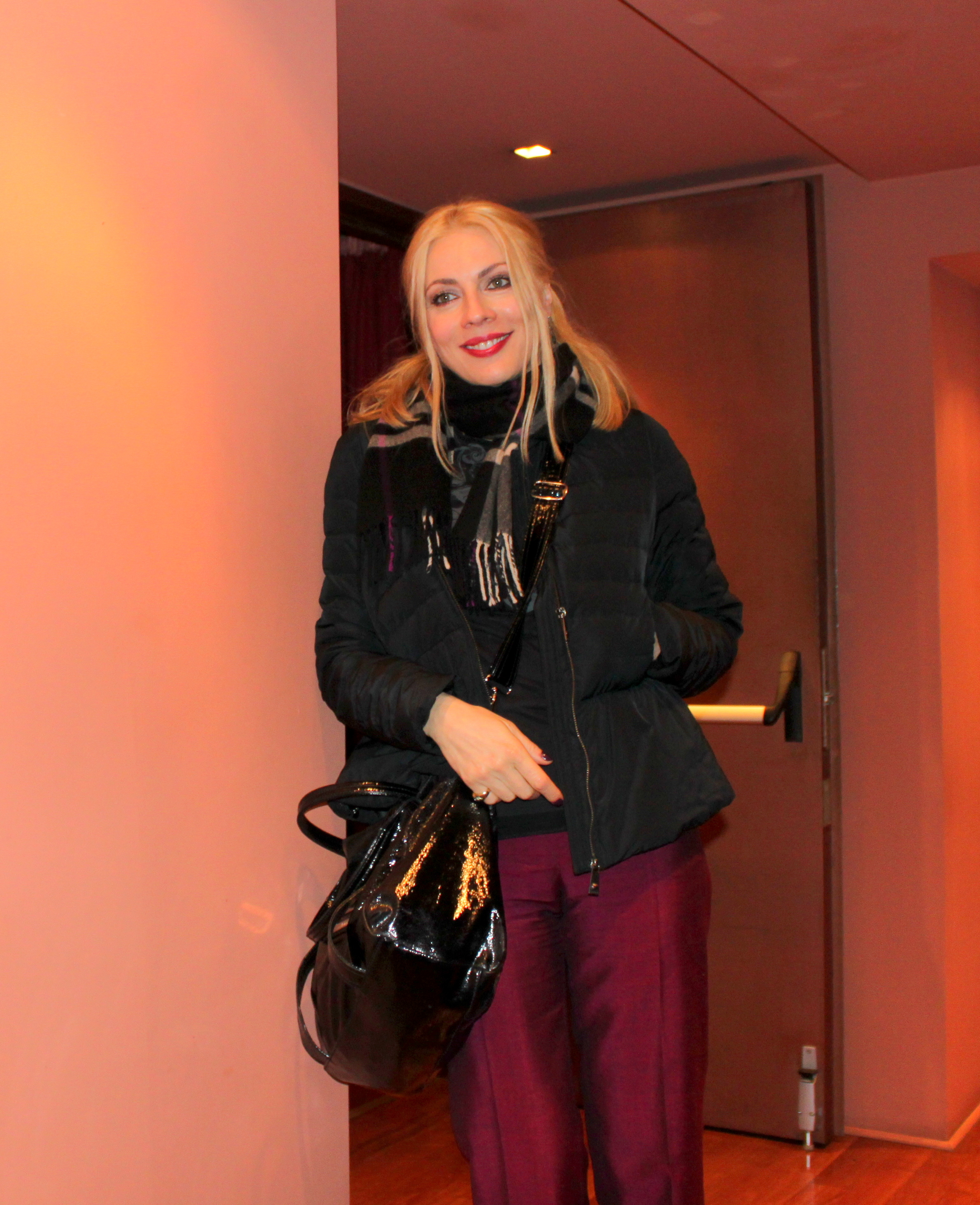 Νικ Ο΄Κλοκ Με Την Σμαράγδα Καρύδη