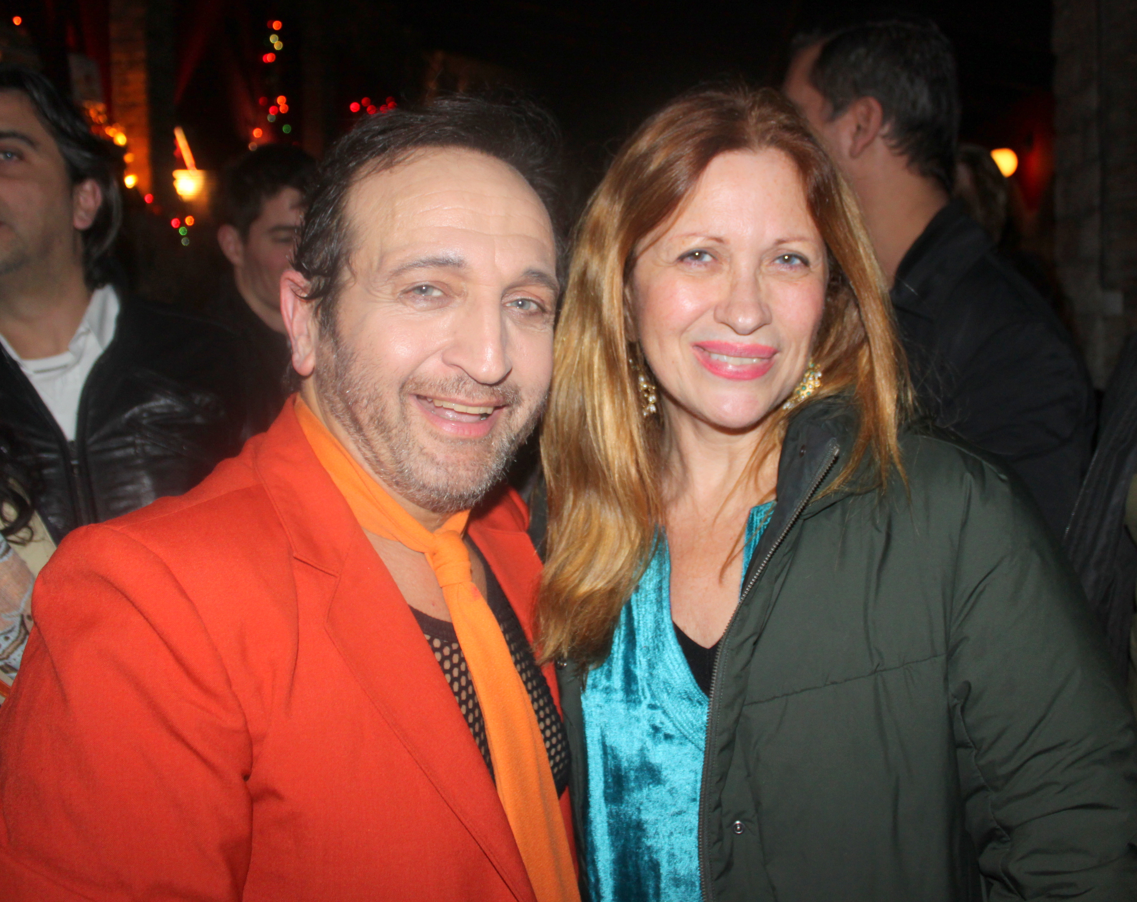 Συγχαρητήρια! Προσλαμβάνεσθε, Στο Χυτήριο