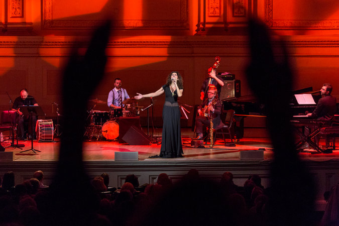 Eleftheria Arvanitaki’s Adoring Fans Flock to Carnegie Hall