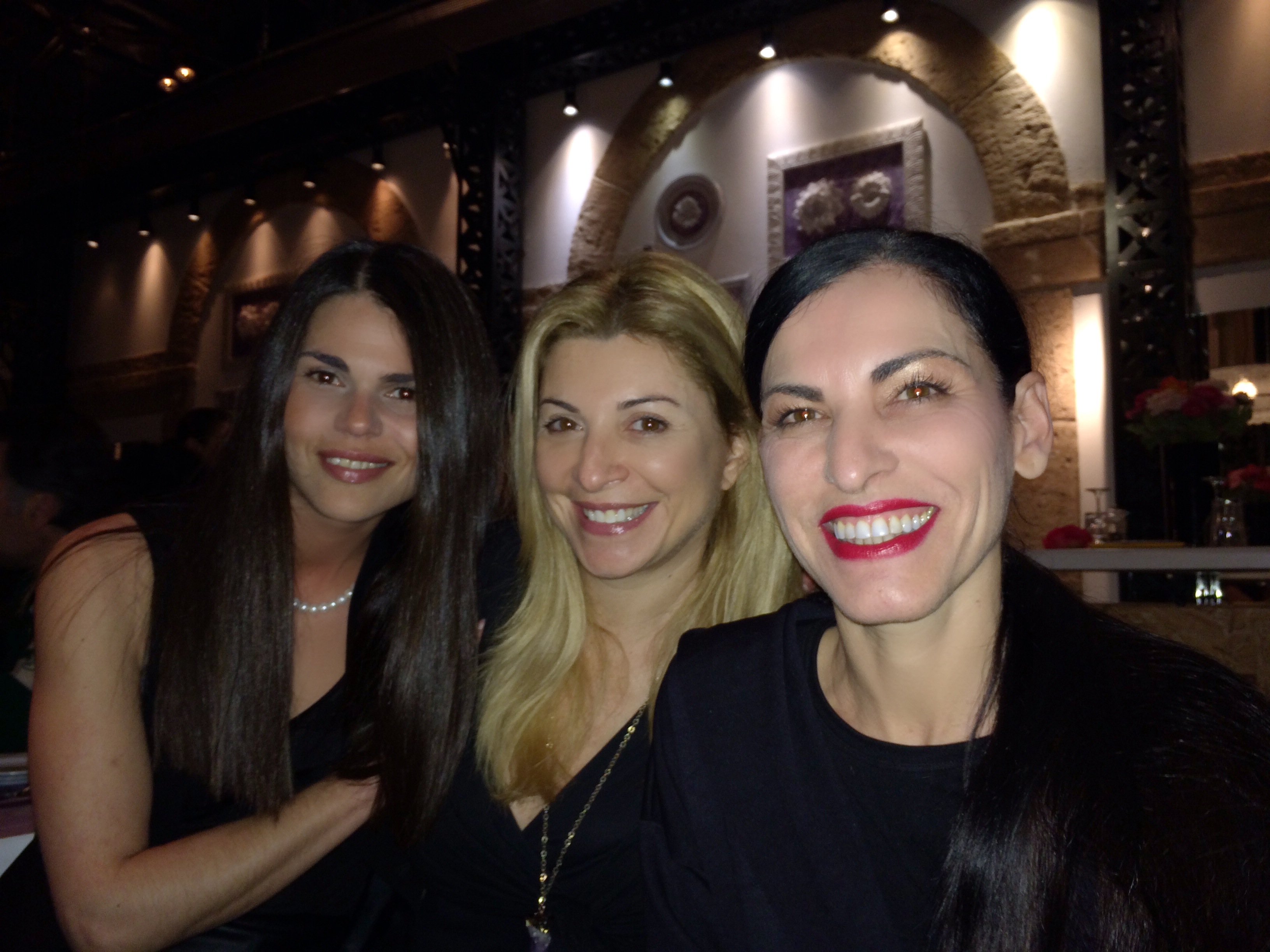 To ωραιότερο κορίτσι Μαγνησίας γιορτάζει στο Πιρουνάκι