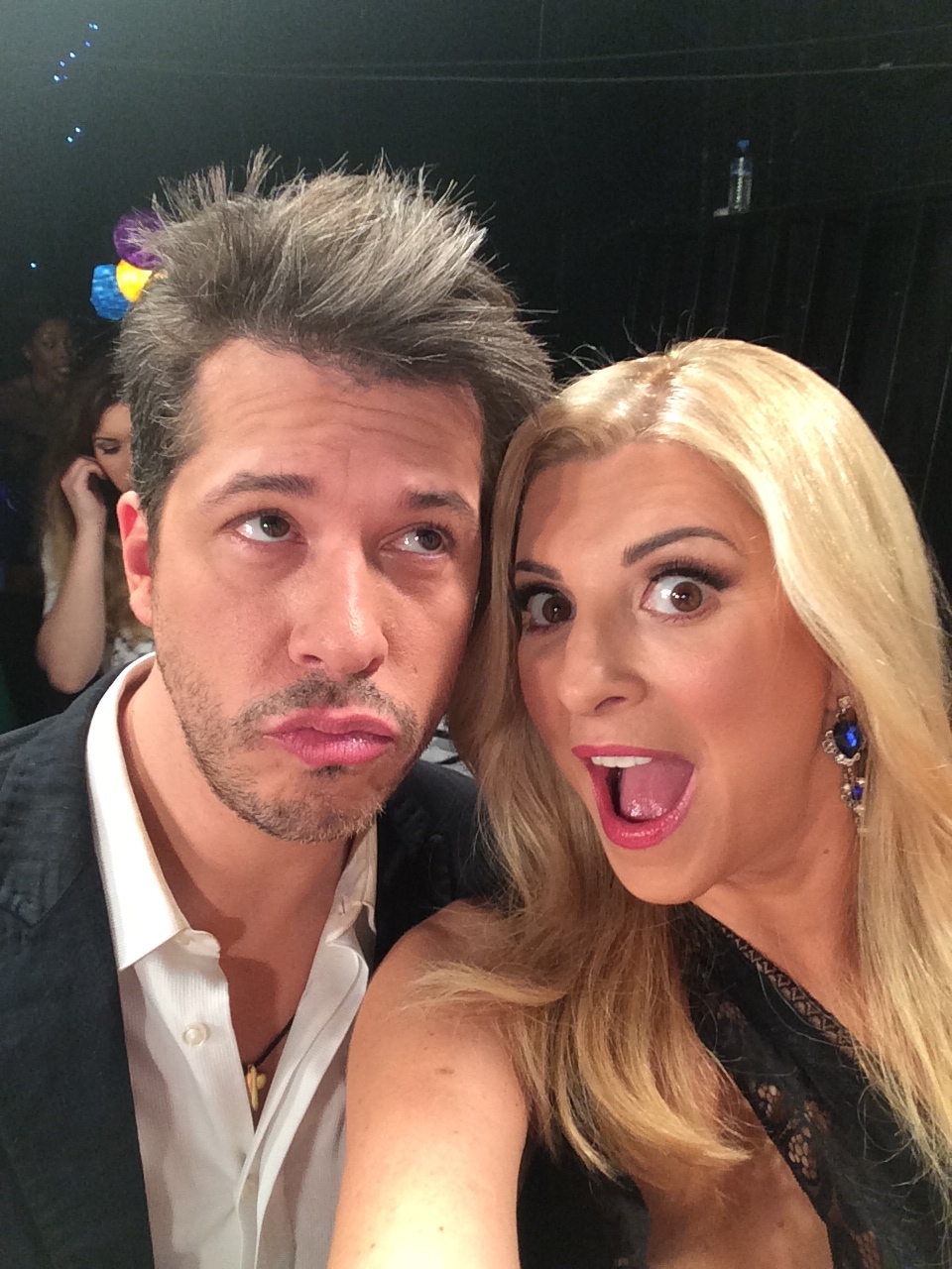 Tρελά backstage snapshots: Just the 2 of Us – Part 1