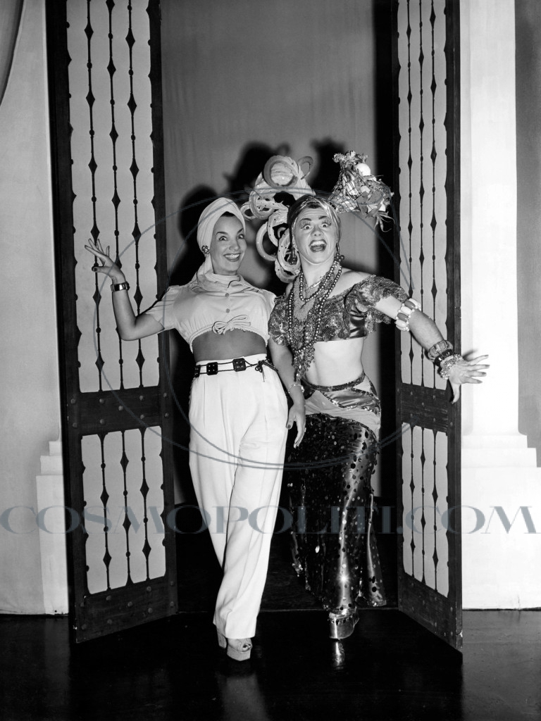Mickey_Rooney_with_Carmen_Miranda_backstage_at_Babes_on_Broadway_(1941)