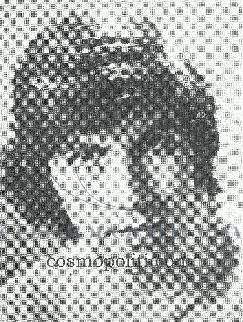 Μόλις 22 Μαϊων! Ποιος Είναι;