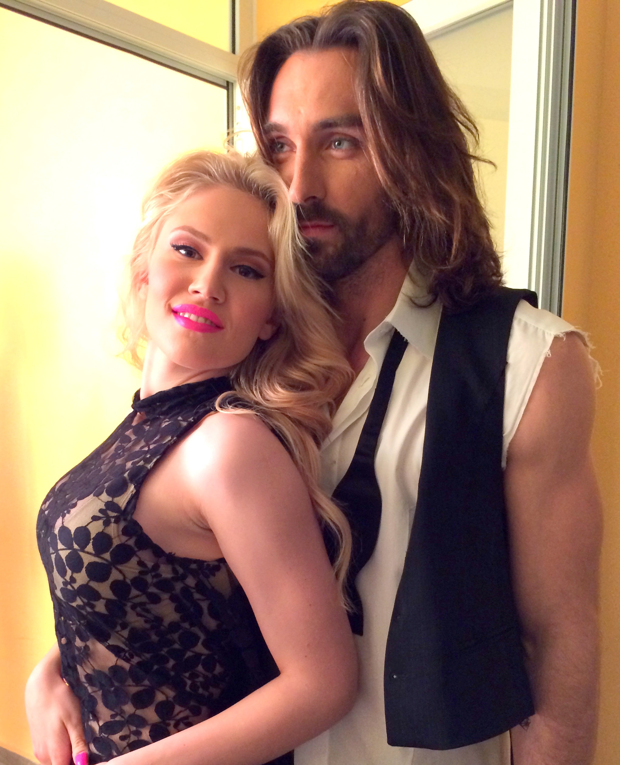 Οι Otherview Έτοιμοι Για Το Γύρο Του Κόσμου