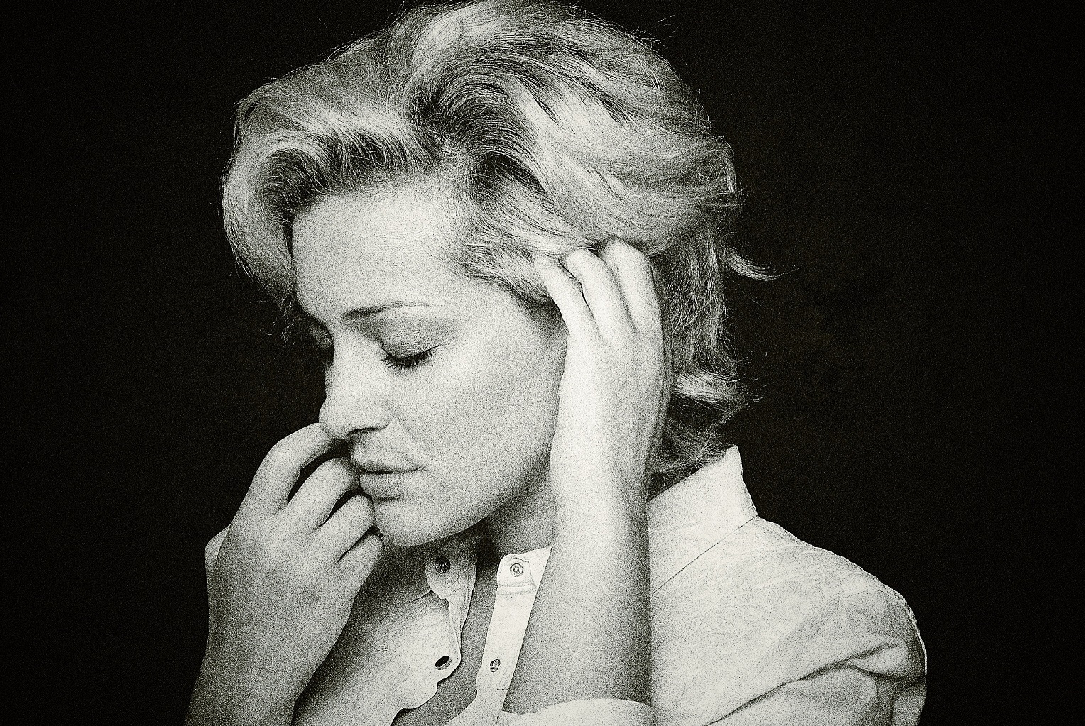 Σε Κύπρο & Γερμανία Η Νατάσσα Μποφίλιου