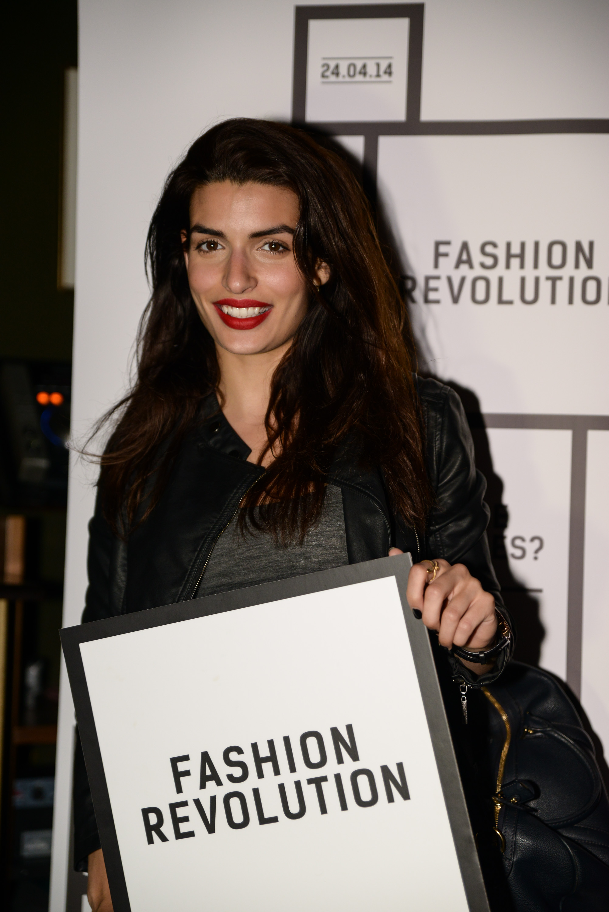 Eπανάσταση Για Τη Μόδα