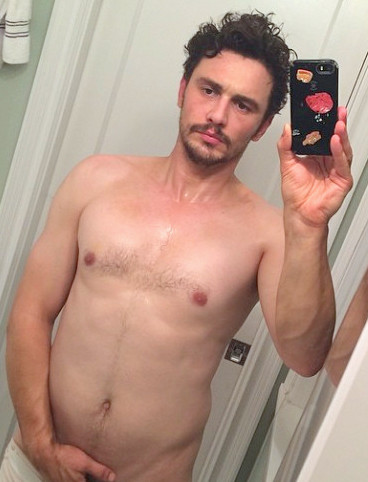 Σχεδόν Γυμνός Στο Ιnstagram