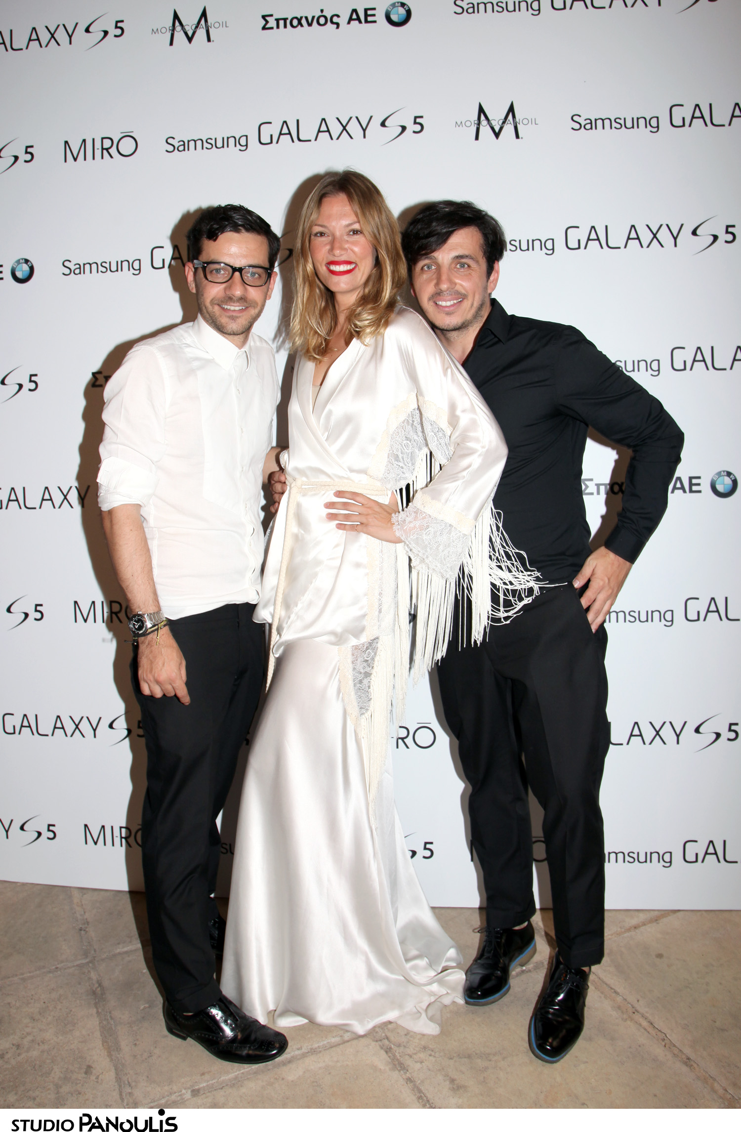 Οι Μούσες των Mi-Ro