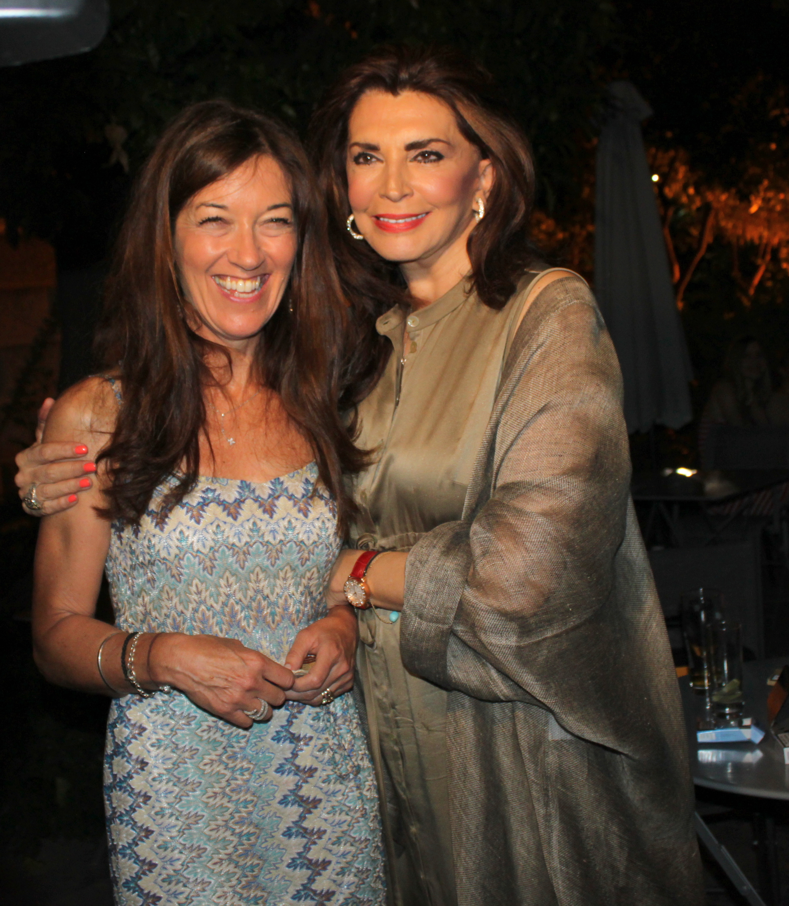 Μιμή Ντενίση & Βικτόρια Χίσλοπ Για Την Αθήνα