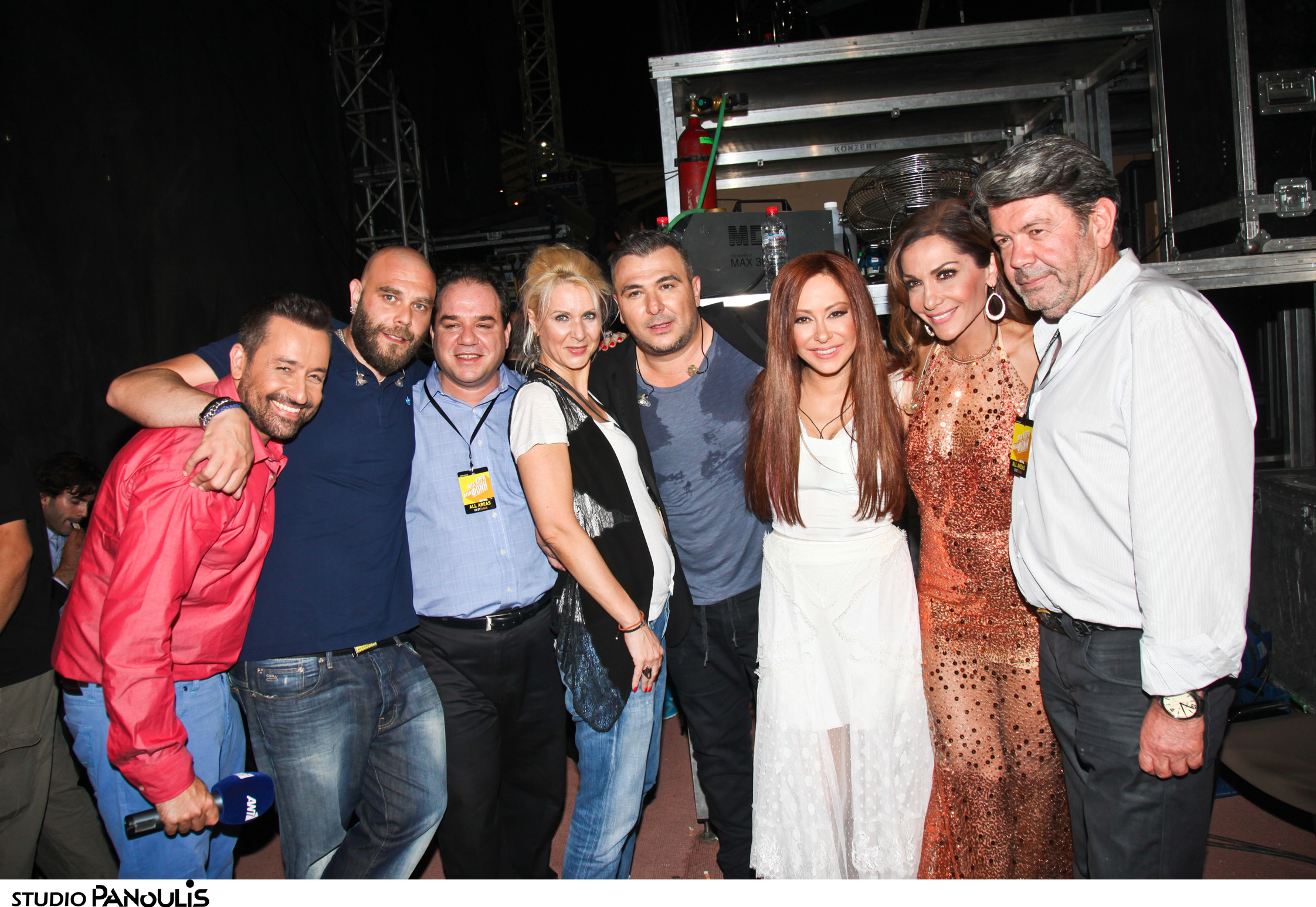 Μια Χώρα, Μια Συναυλία, Πολλές Φωνές!