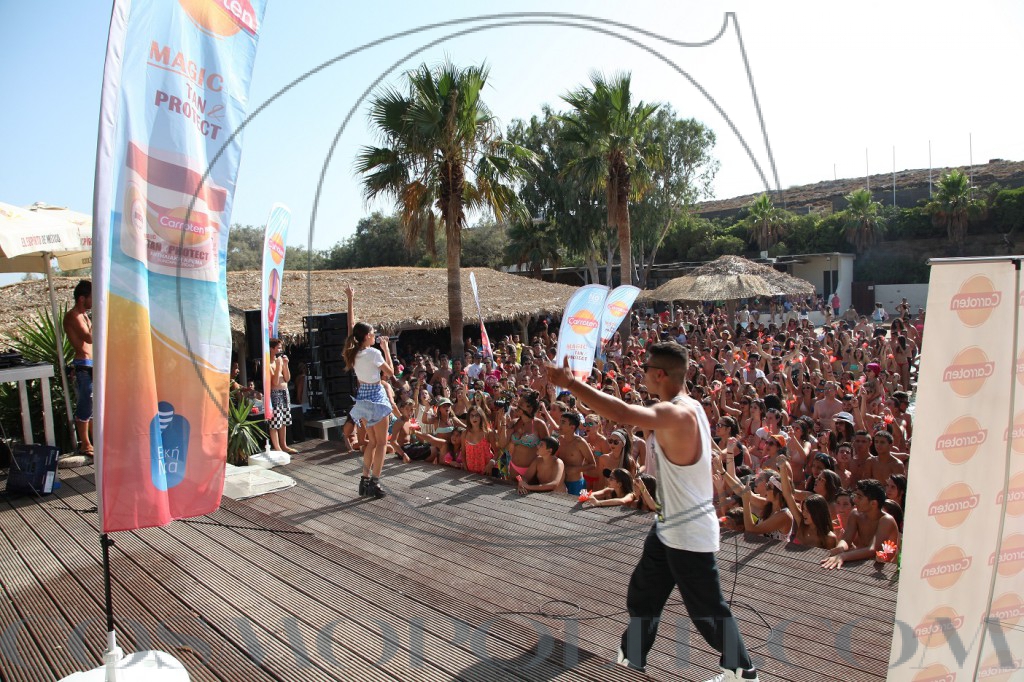 11 carroten beach party punda beach club _ demy mike on stage 27.07.2014