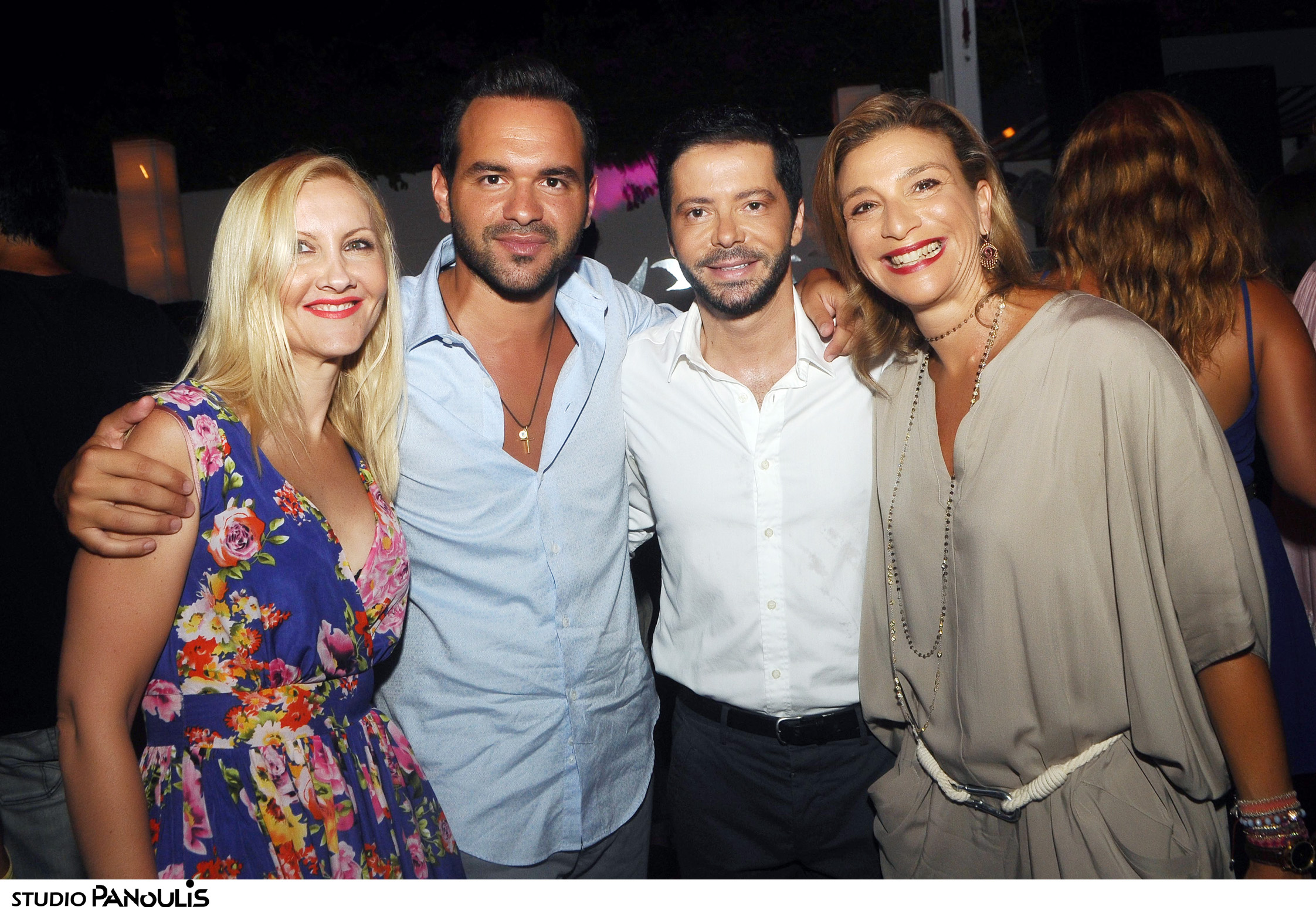 Aπό Το Παρίσι Στην Αθηναϊκή Ριβιέρα!