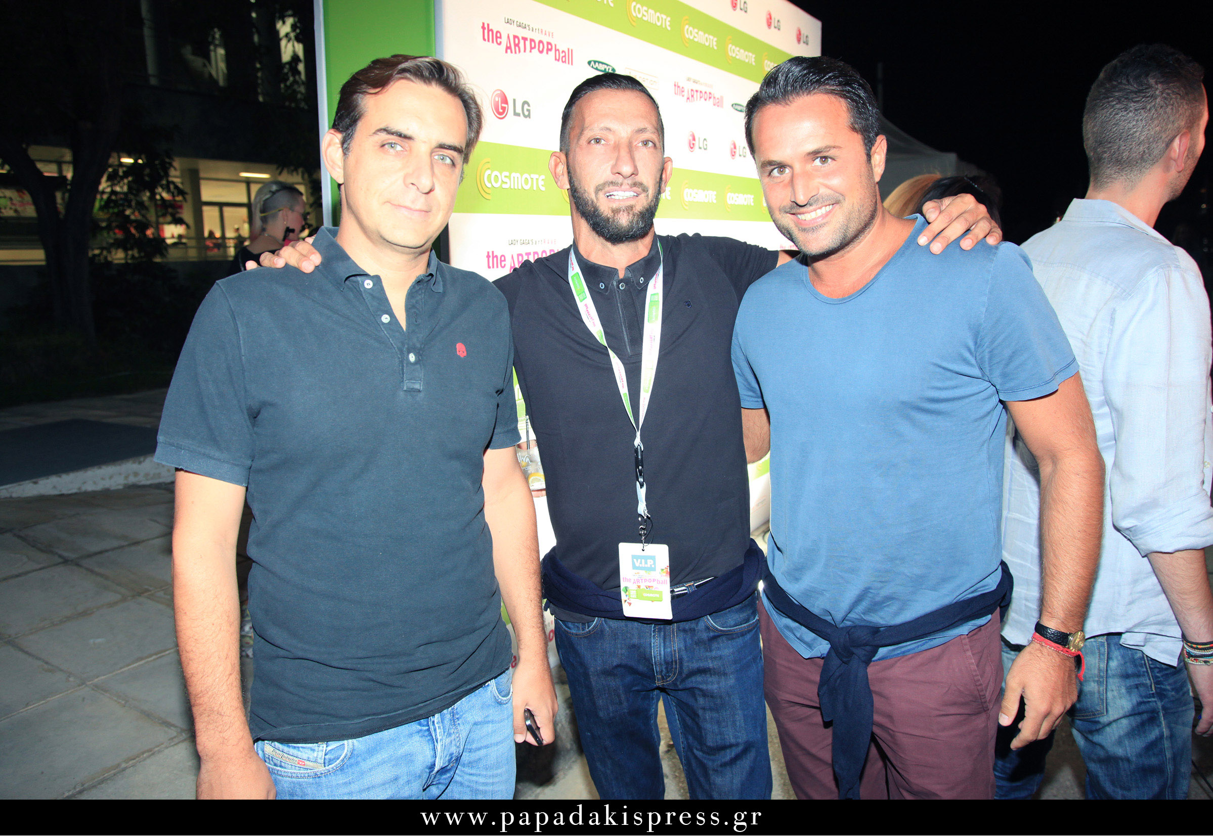 Yποστηρικτές & Επώνυμοι Στο Μουσικό Γεγονός Της Χρονιάς!