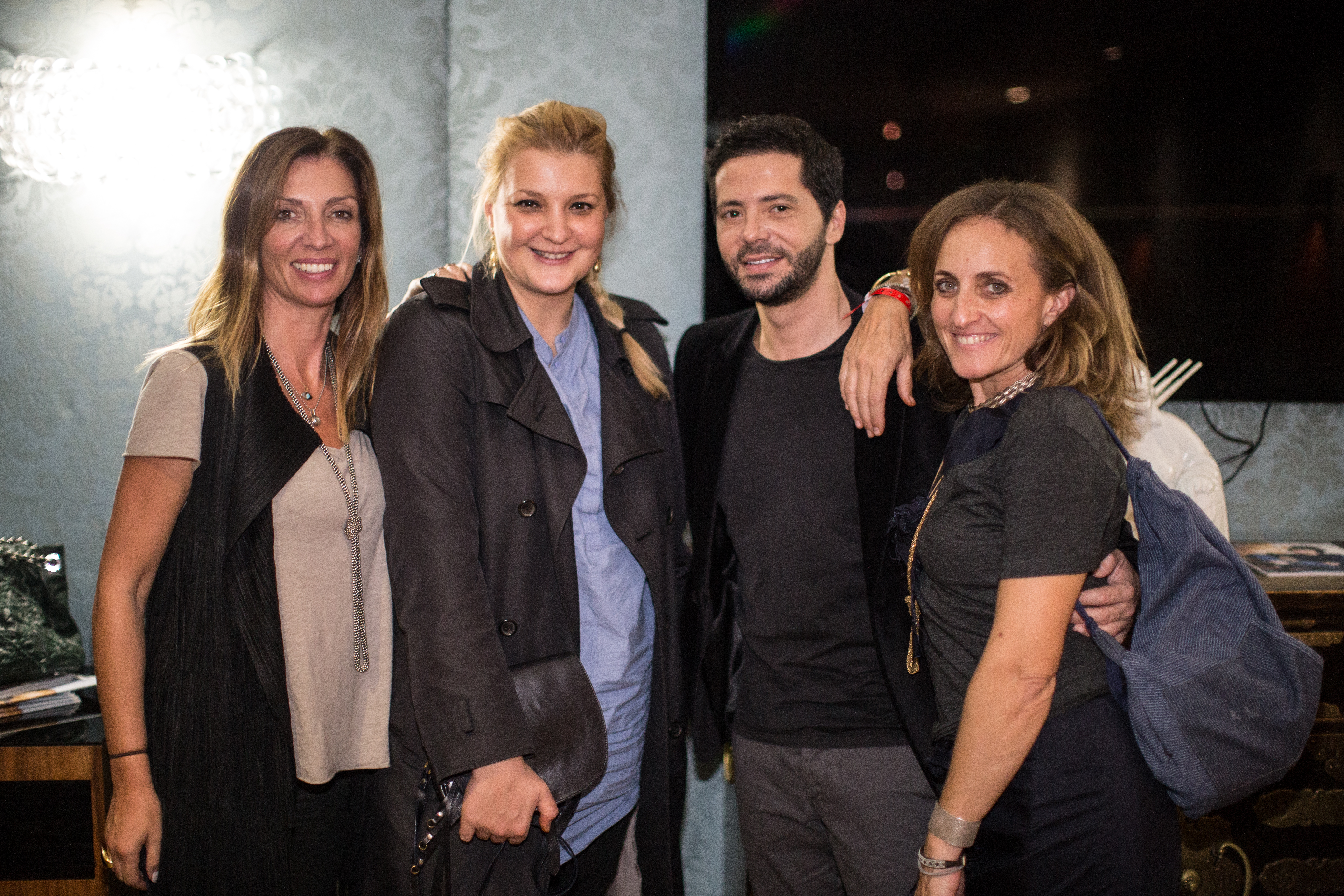 Staging the domestic: Εγκαίνια Στο Hospital Club!