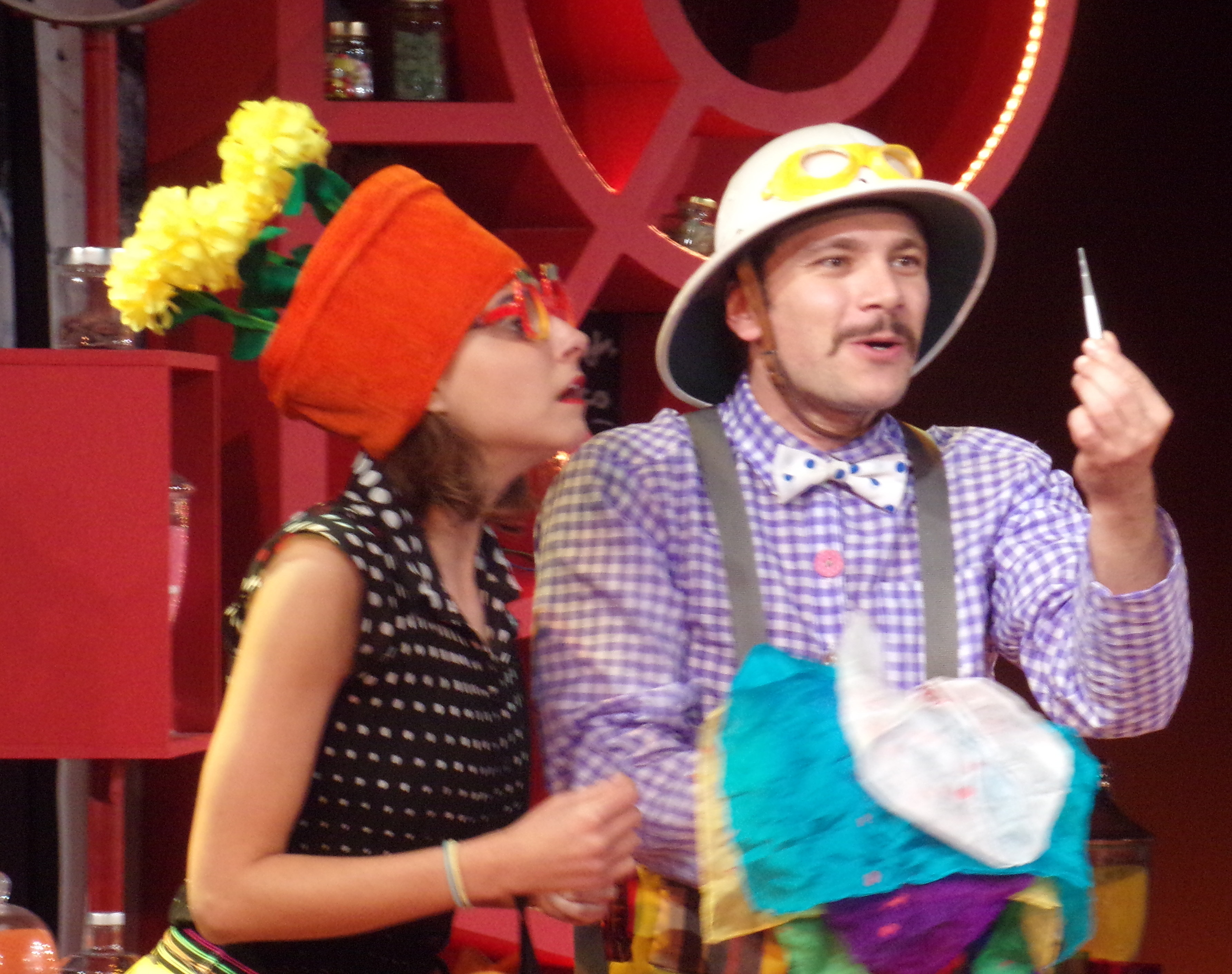 Mικροί & Μεγάλοι Στο Μικρό Παλλάς!