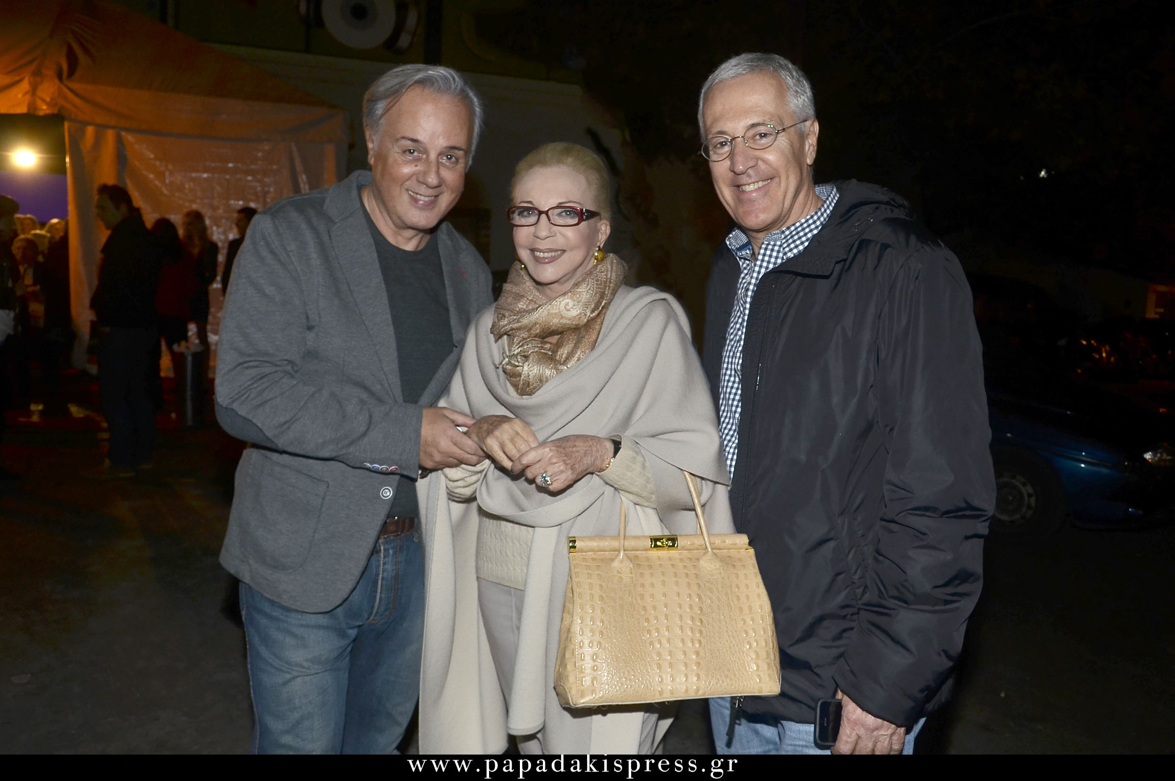 O Οίκος Laskaris, Τα SkourasMed, H Νόνικα & Η Εγγονή Της!