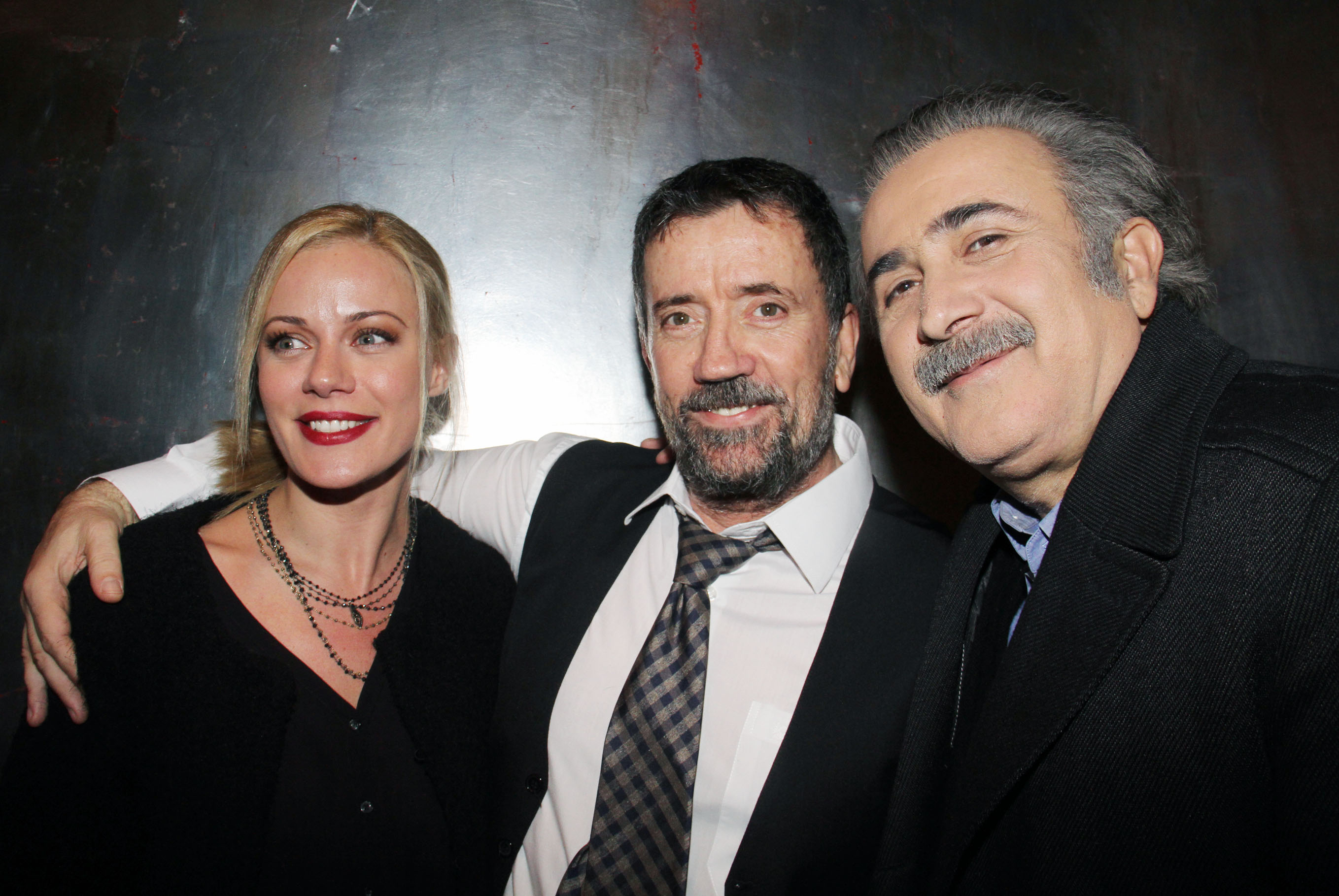 Η Πιο Κεφάτη Παρέα Είναι Στο Vox!