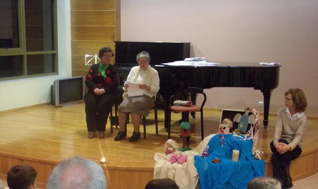 Παραμύθια Απ΄Το Σεντούκι Της Γιαγιάς!