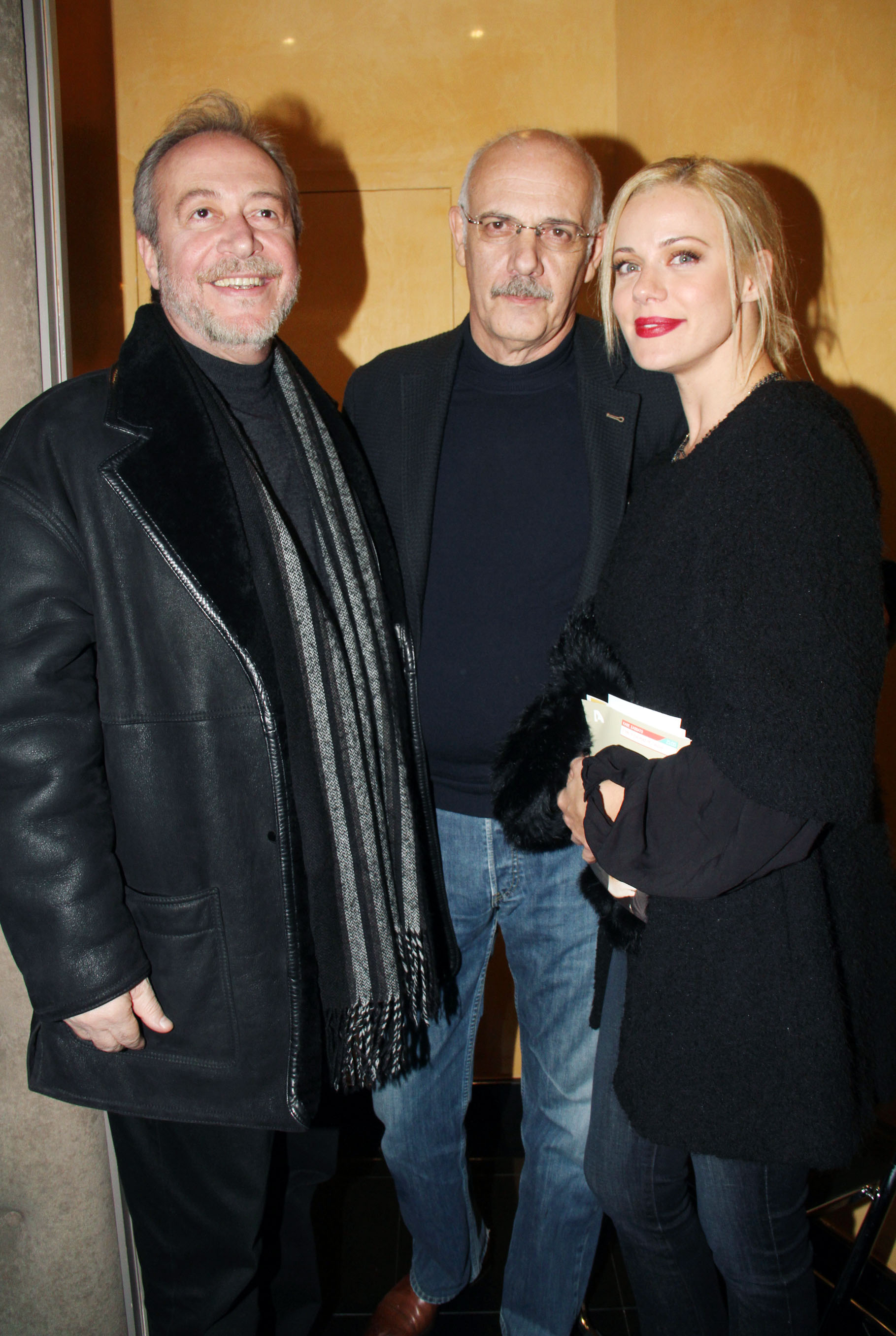 Η Πιο Κεφάτη Παρέα Είναι Στο Vox!