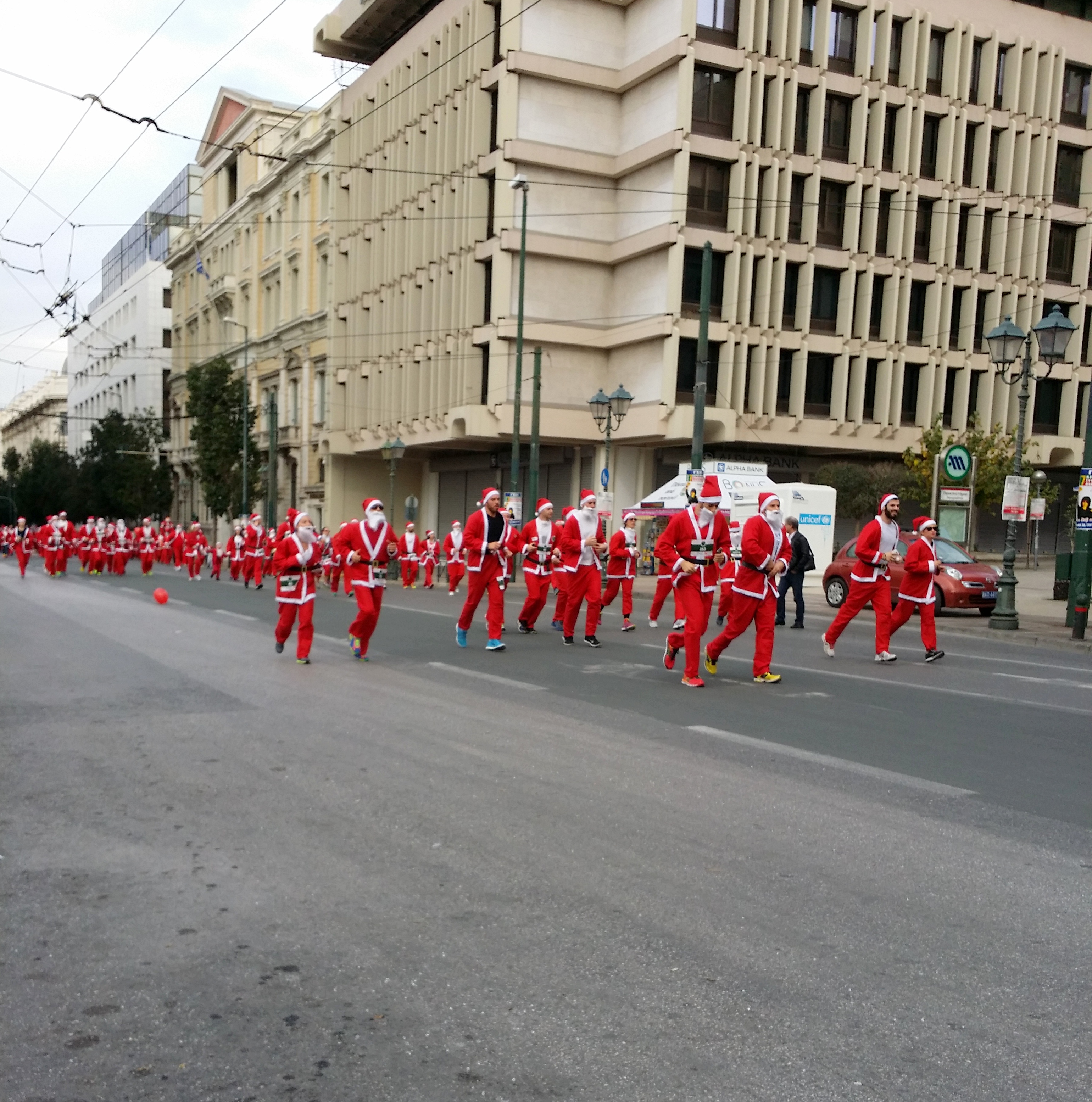 Τρέξε Αϊ Βασίλη Τρέξε!