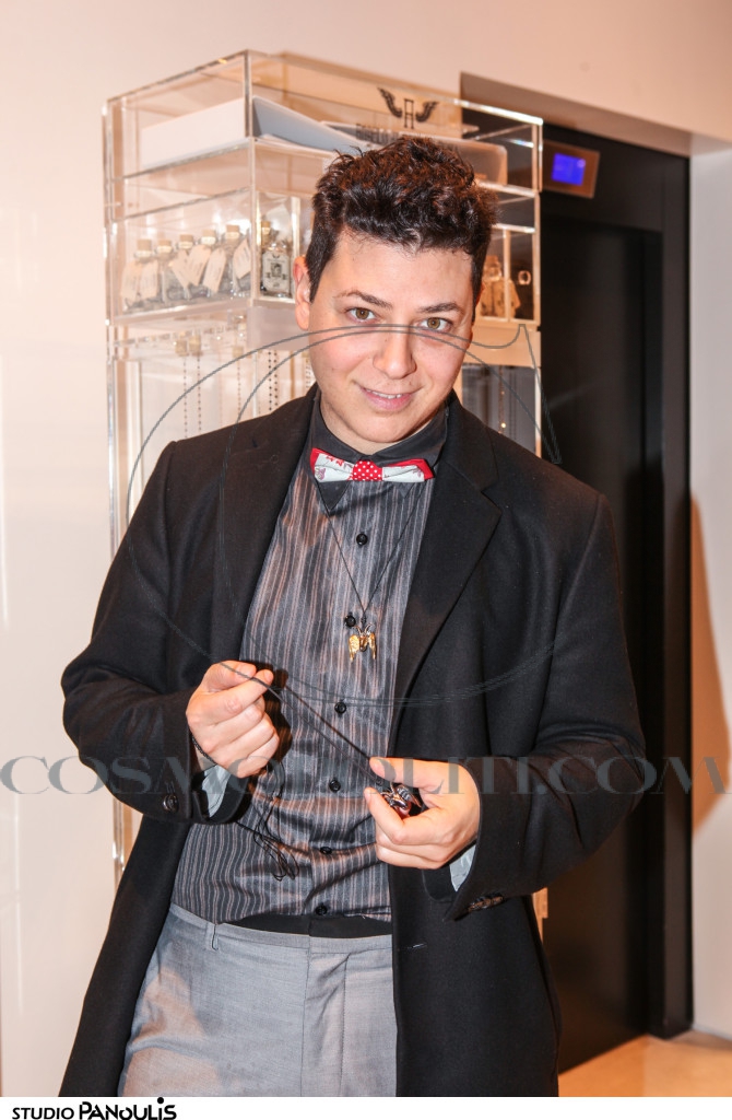 41.Ο Τάσος Λαζαρίδης με το κόσμημα Concepto MMXV για τη χρονιά 2015