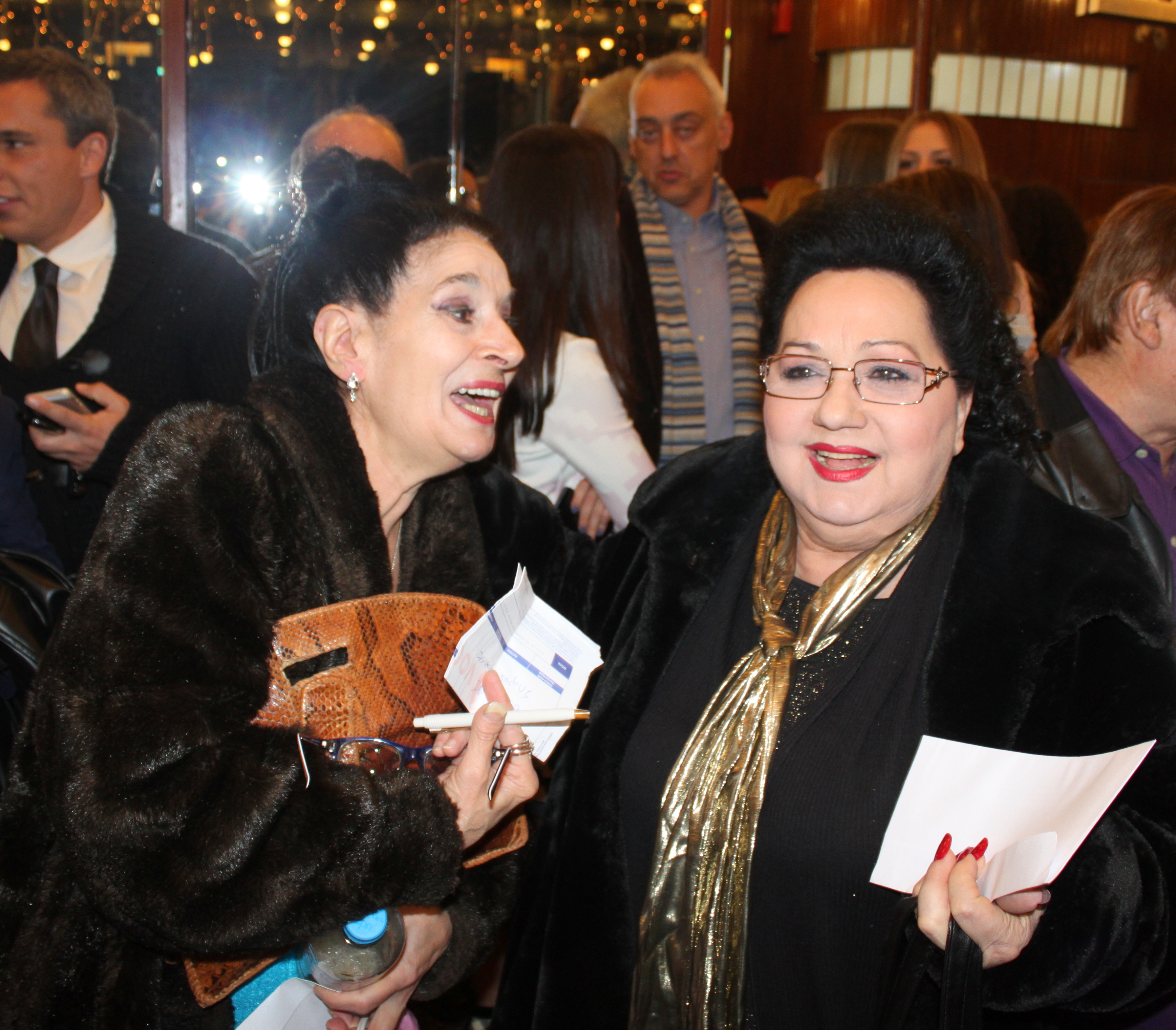 Σπάνια Συνύπαρξη Μουσικών Θρύλων Στο Ιστορικό Βέμπο!