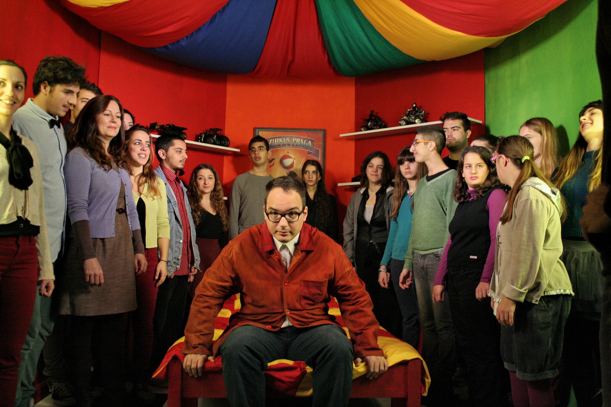 Κατασκευάστε Το Μικρό-Μικρό Σπίτι Των Ονείρων Σας!