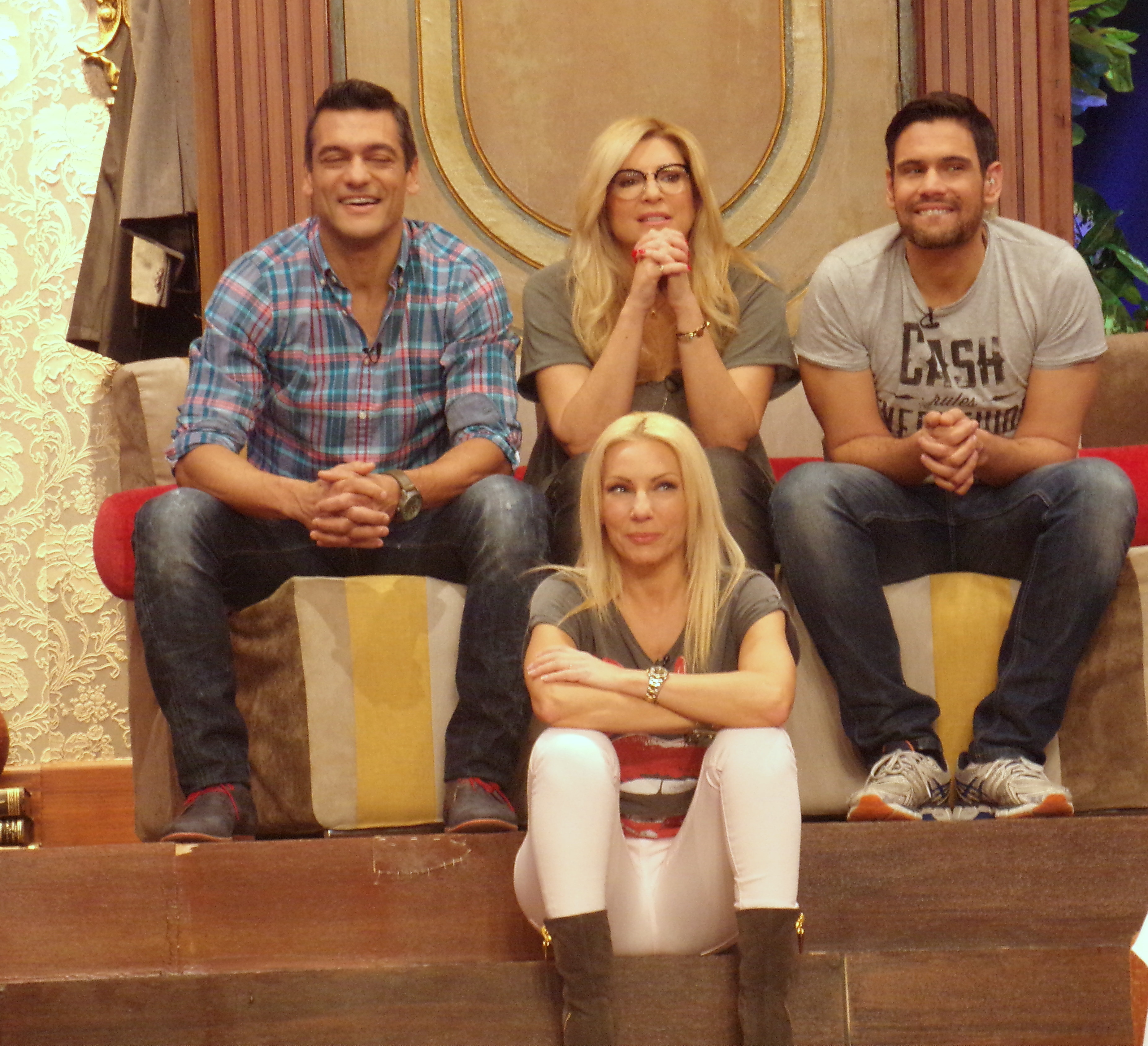 Μega Με Μία @Περοκέ!