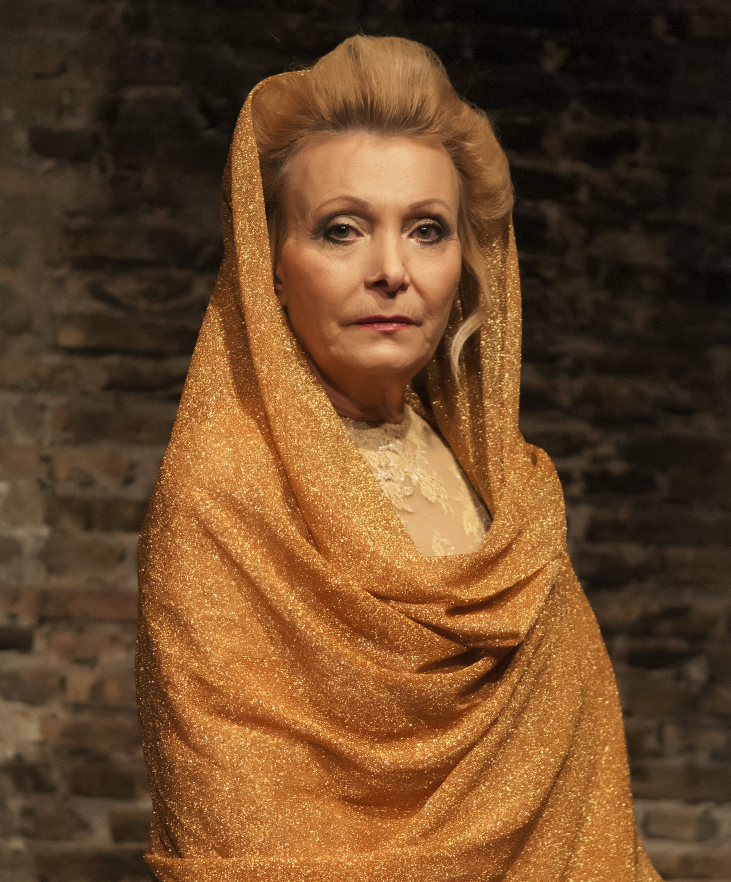 Ο Ερωτόκριτος, Η Αρετούσα & Η Παραμάνα Νέλλη Γκίνη Έρχονται!